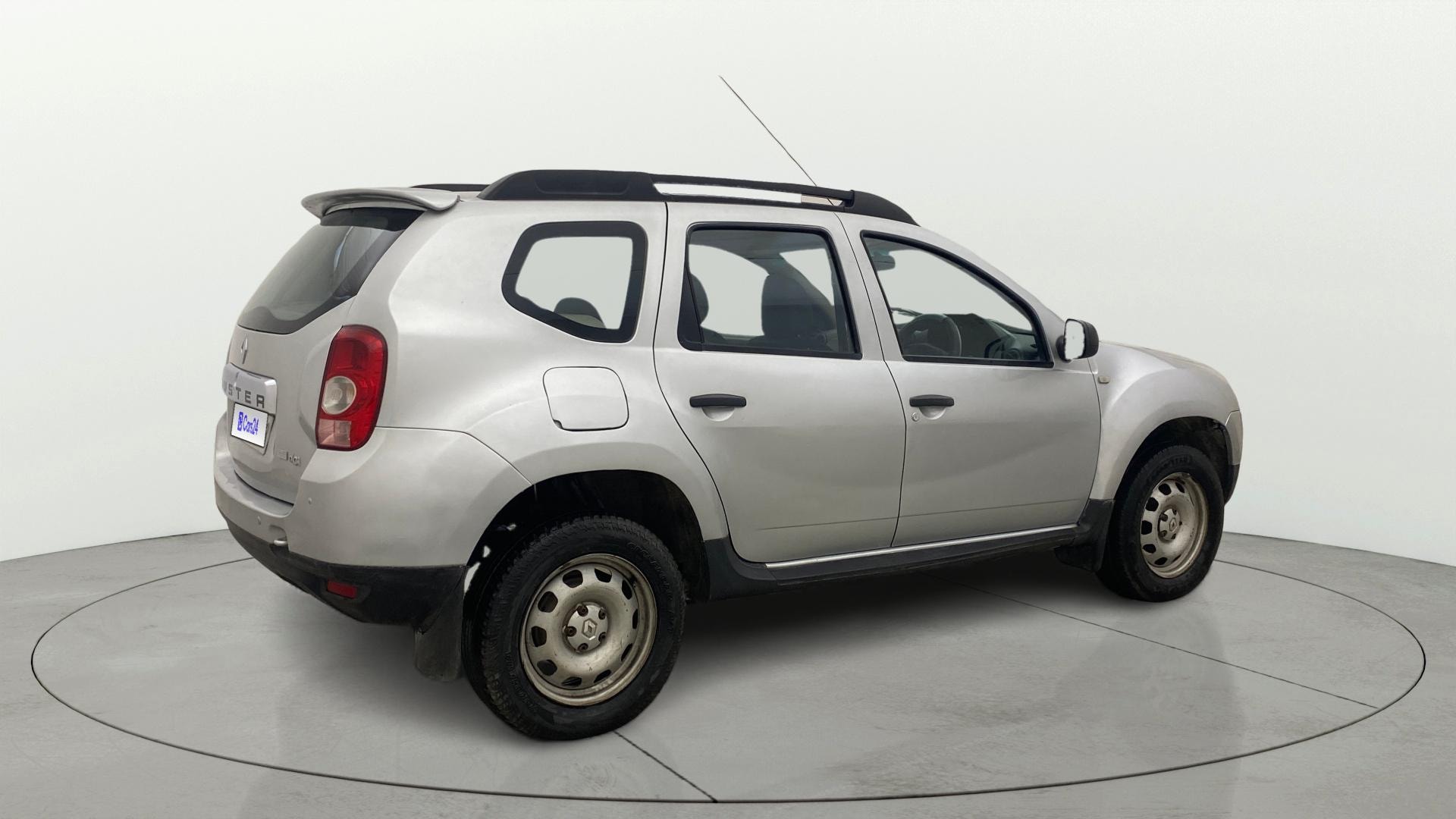 View 2015 Renault Duster Diesel 85PS RXE Image 41 Used 2015 Renault Duster Diesel 85PS RXE Image 41