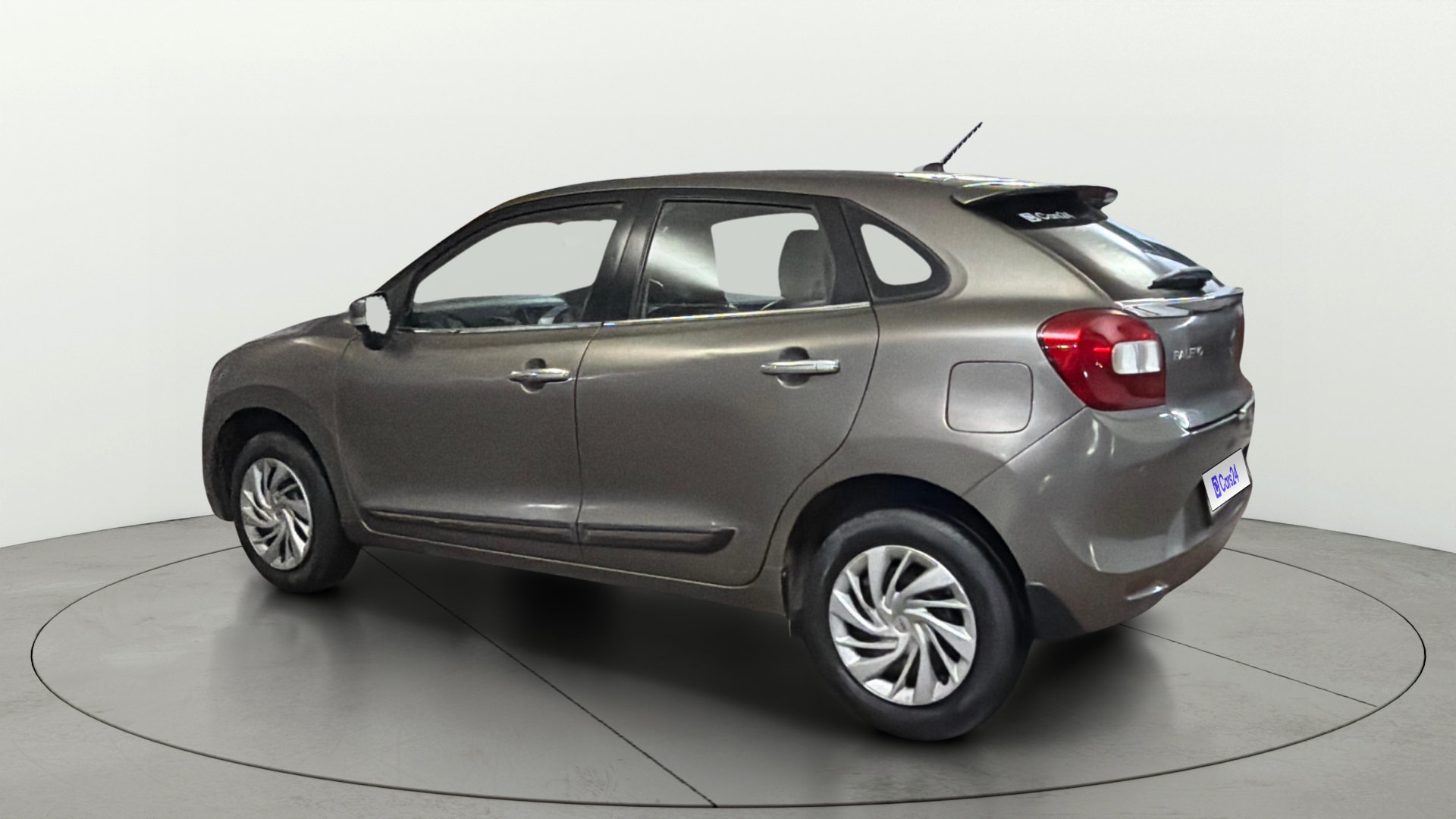 View 2021 Maruti Suzuki 1000 Base Variant Image 2 Used 2021 Maruti Suzuki 1000 Base Variant Image 2