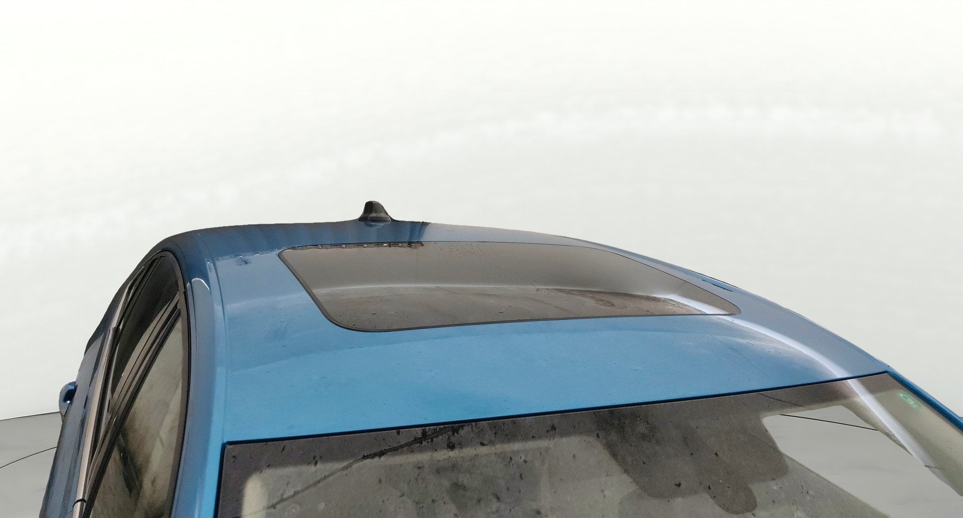 View 2023 Skoda Slavia Style 1.0 TSI AT Image 7 Used 2023 Skoda Slavia Style 1.0 TSI AT Image 7