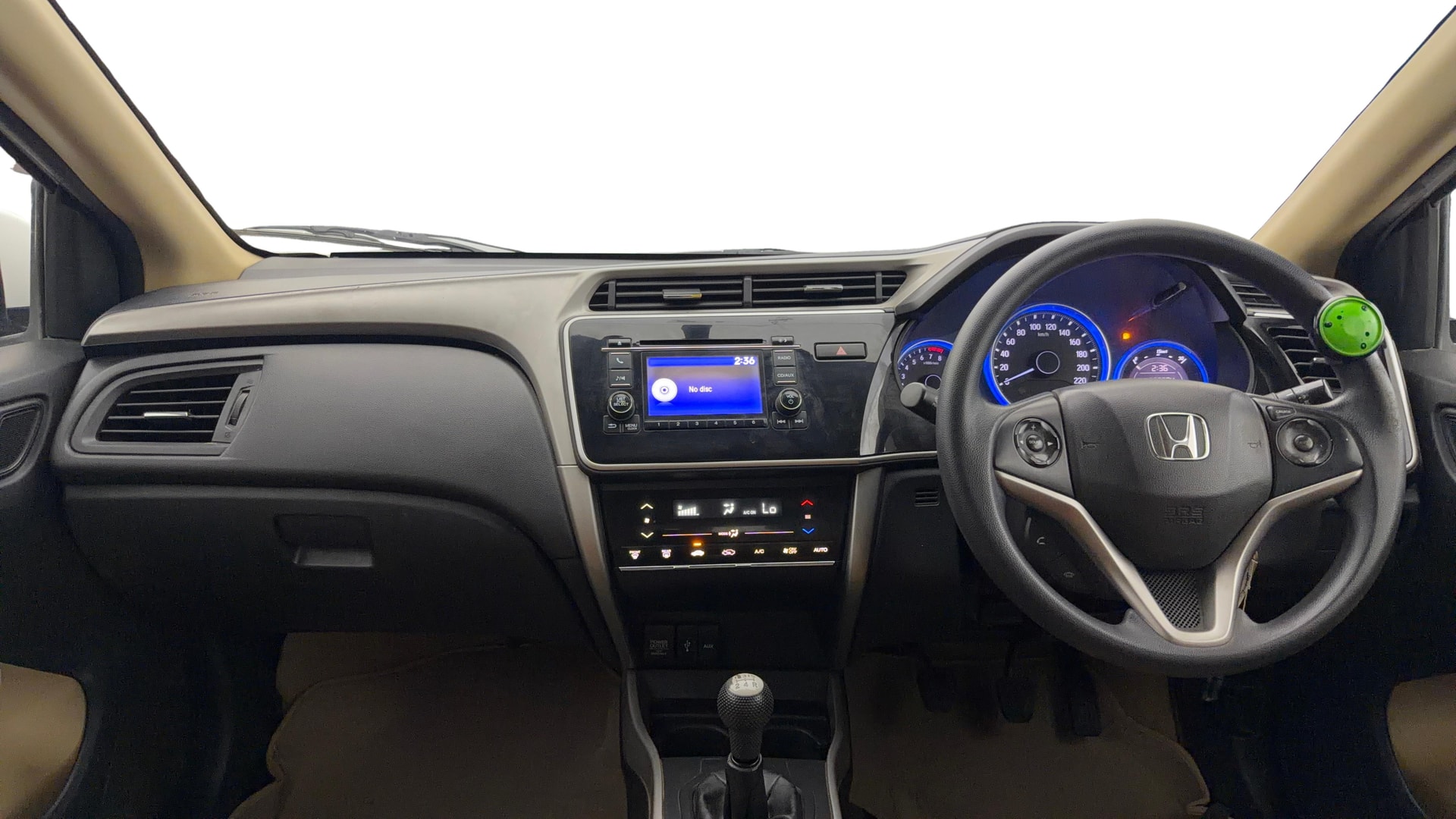 View 2016 Honda City ZX MT Diesel Anniversary Edition Image 16 Used 2016 Honda City ZX MT Diesel Anniversary Edition Image 16