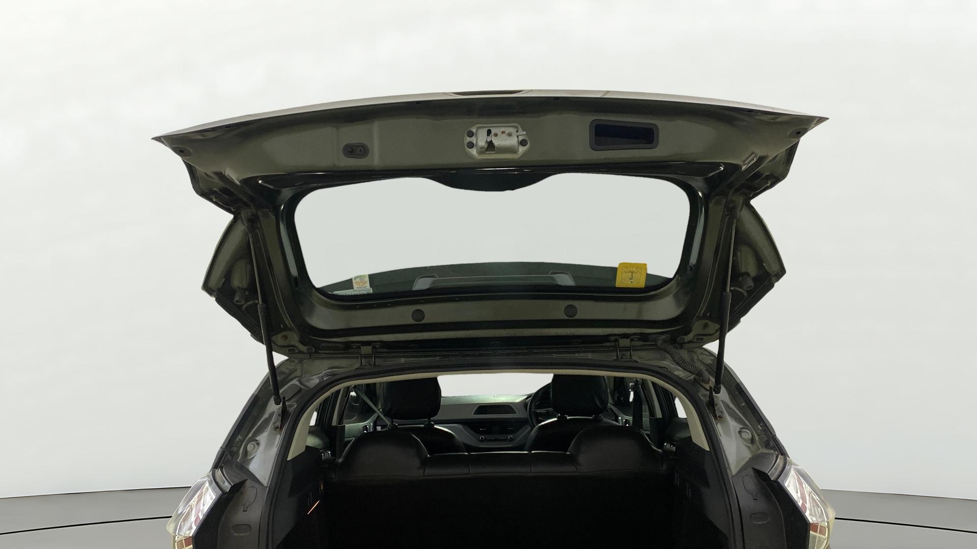 View 2021 Tata Nexon Revotron XM Image 16 Used 2021 Tata Nexon Revotron XM Image 16