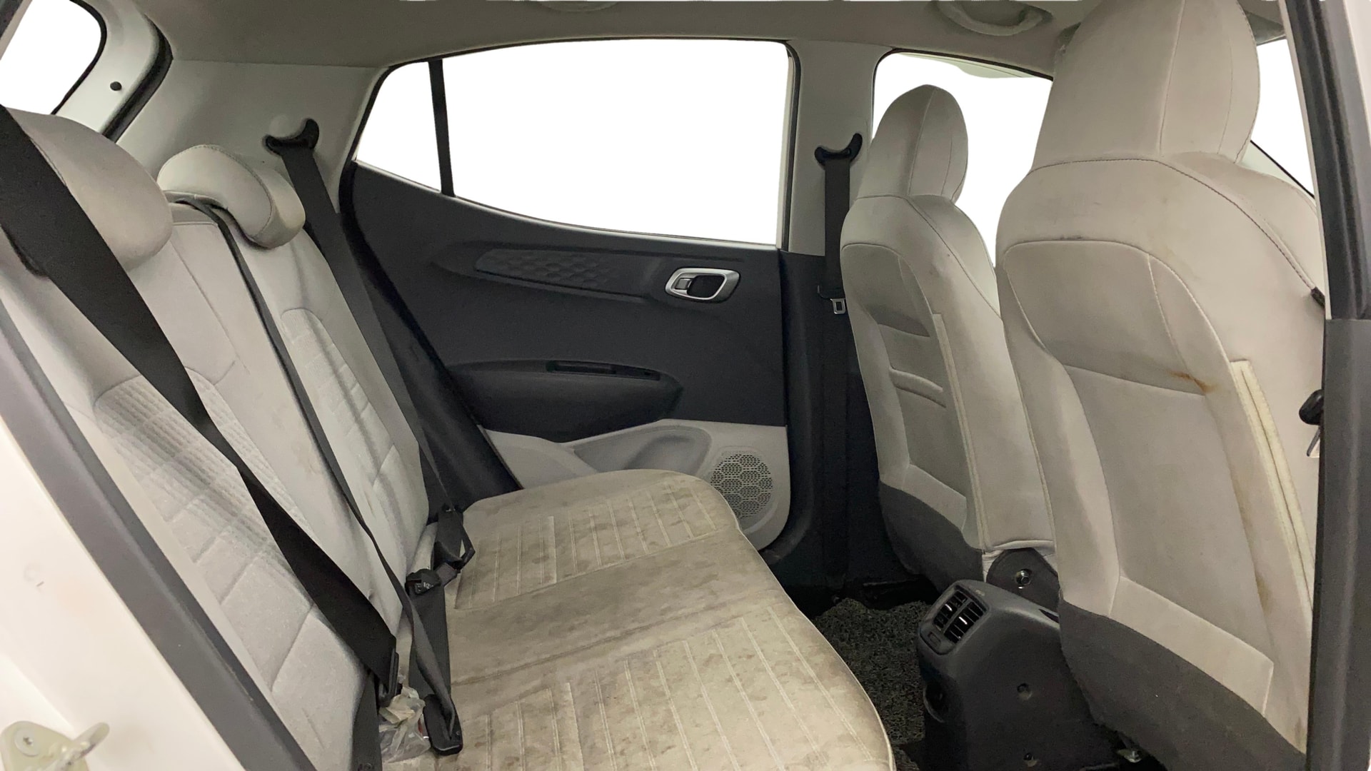 View 2023 Hyundai Grand i10 Nios Sportz Petrol Image 30 Used 2023 Hyundai Grand i10 Nios Sportz Petrol Image 30