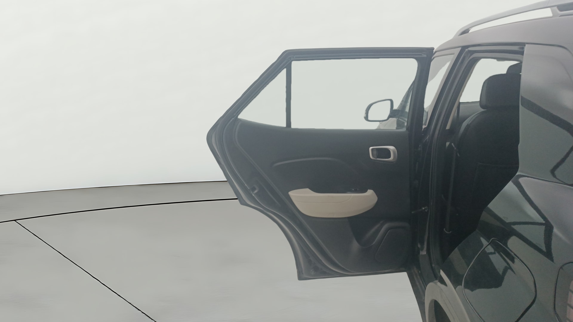 View 2024 Hyundai Venue S (O) 1.0 Turbo Petrol DCT Image 23 Used 2024 Hyundai Venue S (O) 1.0 Turbo Petrol DCT Image 23