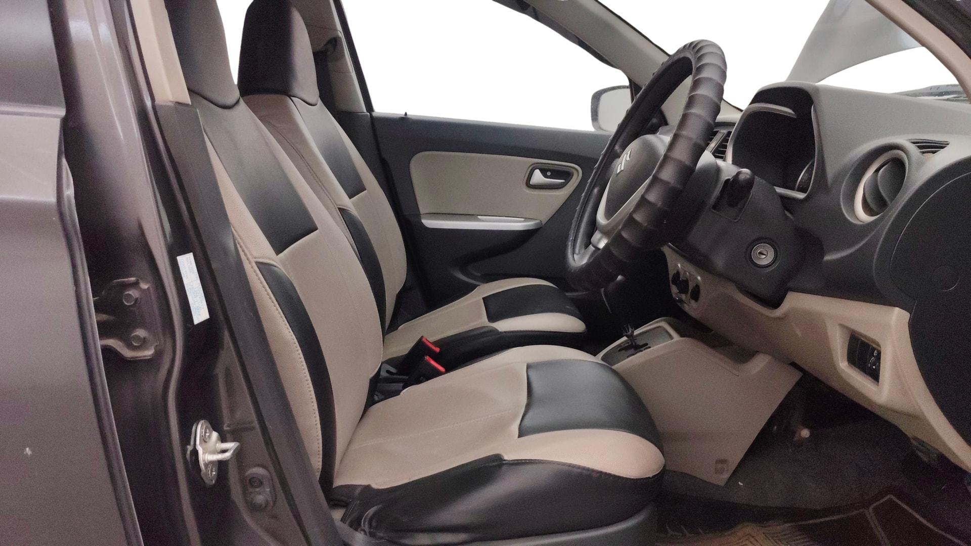 View 2017 Maruti Suzuki Alto K10 LX Image 25 Used 2017 Maruti Suzuki Alto K10 LX Image 25