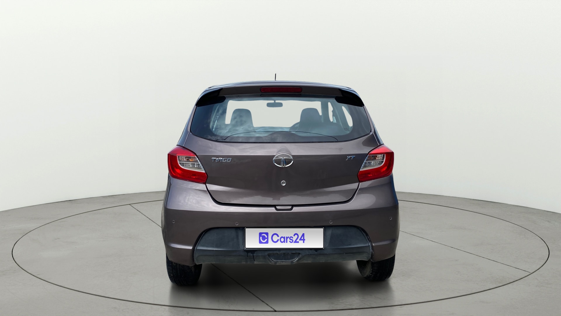 View 2017 Tata Tiago Revotorq XB Image 38 Used 2017 Tata Tiago Revotorq XB Image 38