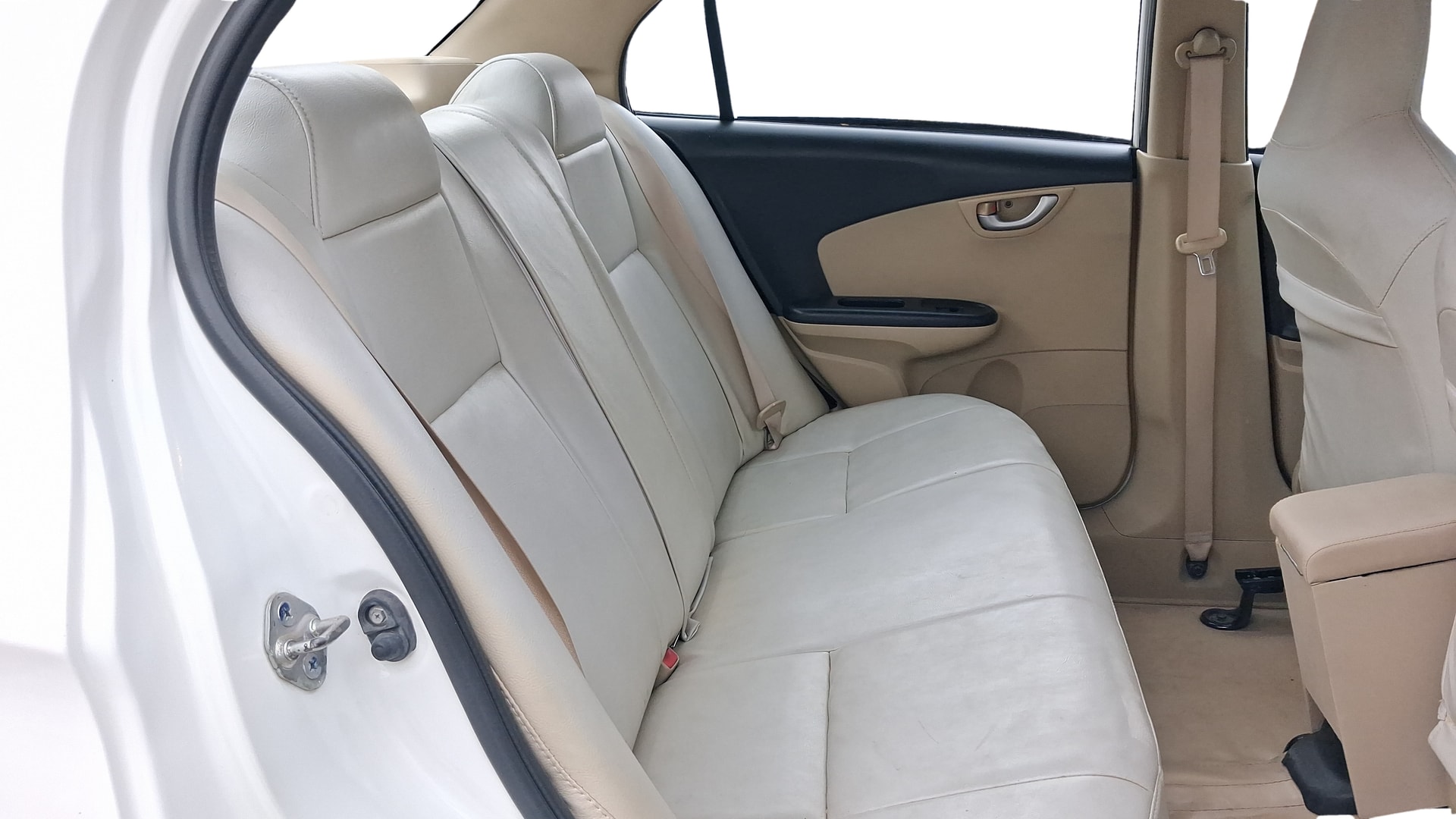 View 2016 Honda Amaze E MT Petrol BS IV Image 13 Used 2016 Honda Amaze E MT Petrol BS IV Image 13