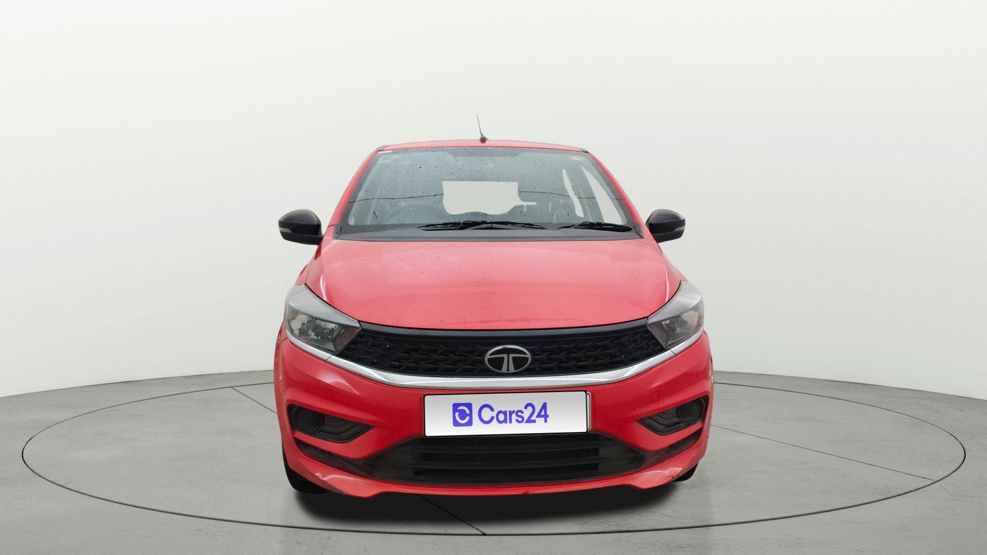 2024 टाटा टियागो Revotorq XB 2024 टाटा टियागो Revotorq XB