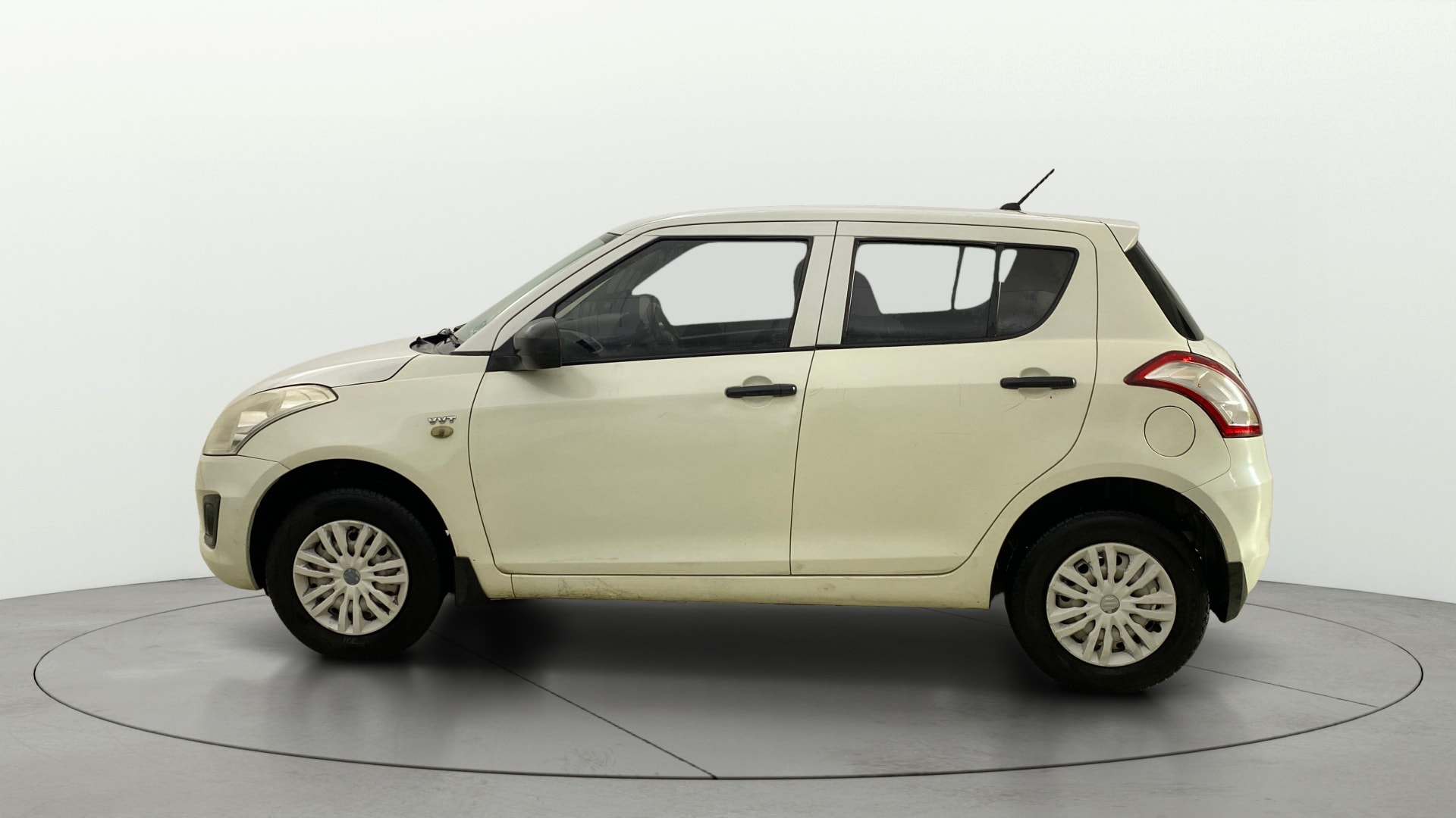 View 2016 Maruti Suzuki 1000 Base Variant Image 5 Used 2016 Maruti Suzuki 1000 Base Variant Image 5