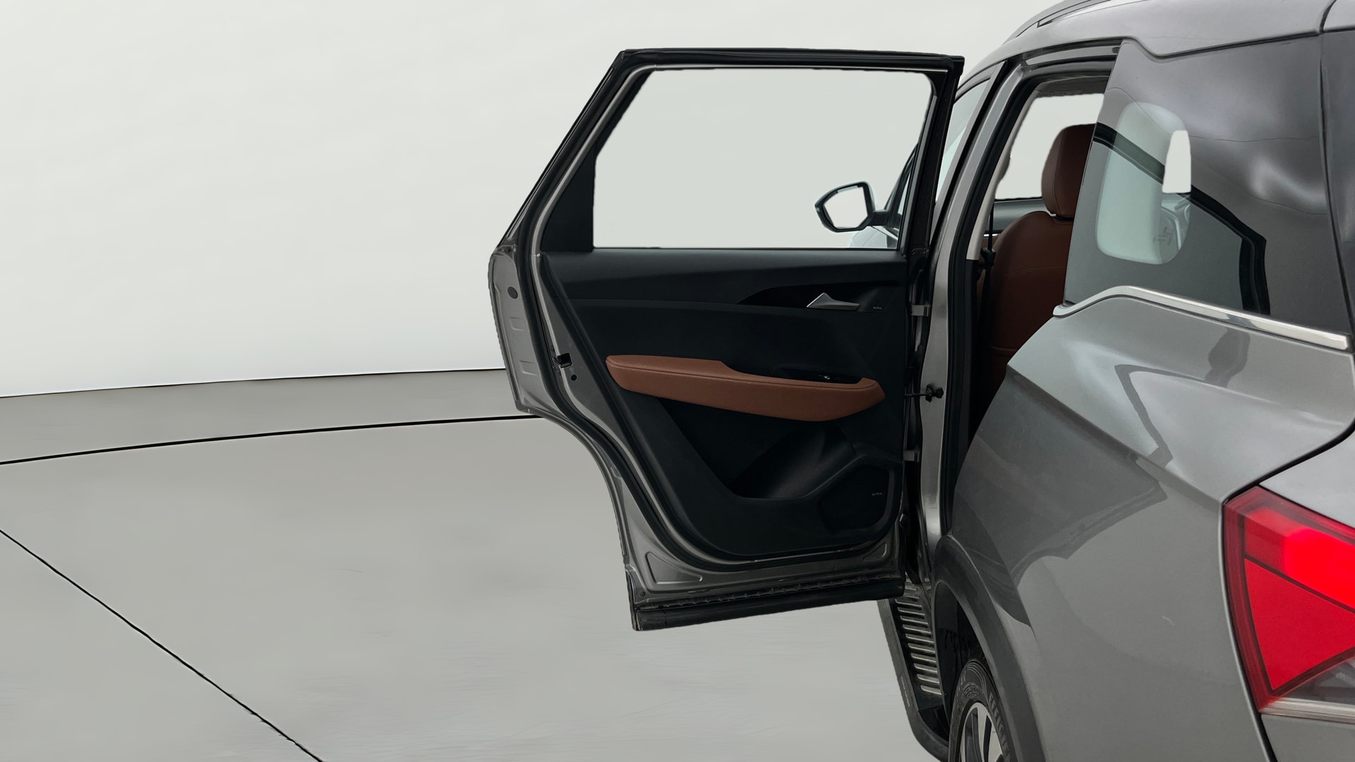 View 2022 MG Hector Plus Sharp CVT Petrol Image 24 Used 2022 MG Hector Plus Sharp CVT Petrol Image 24