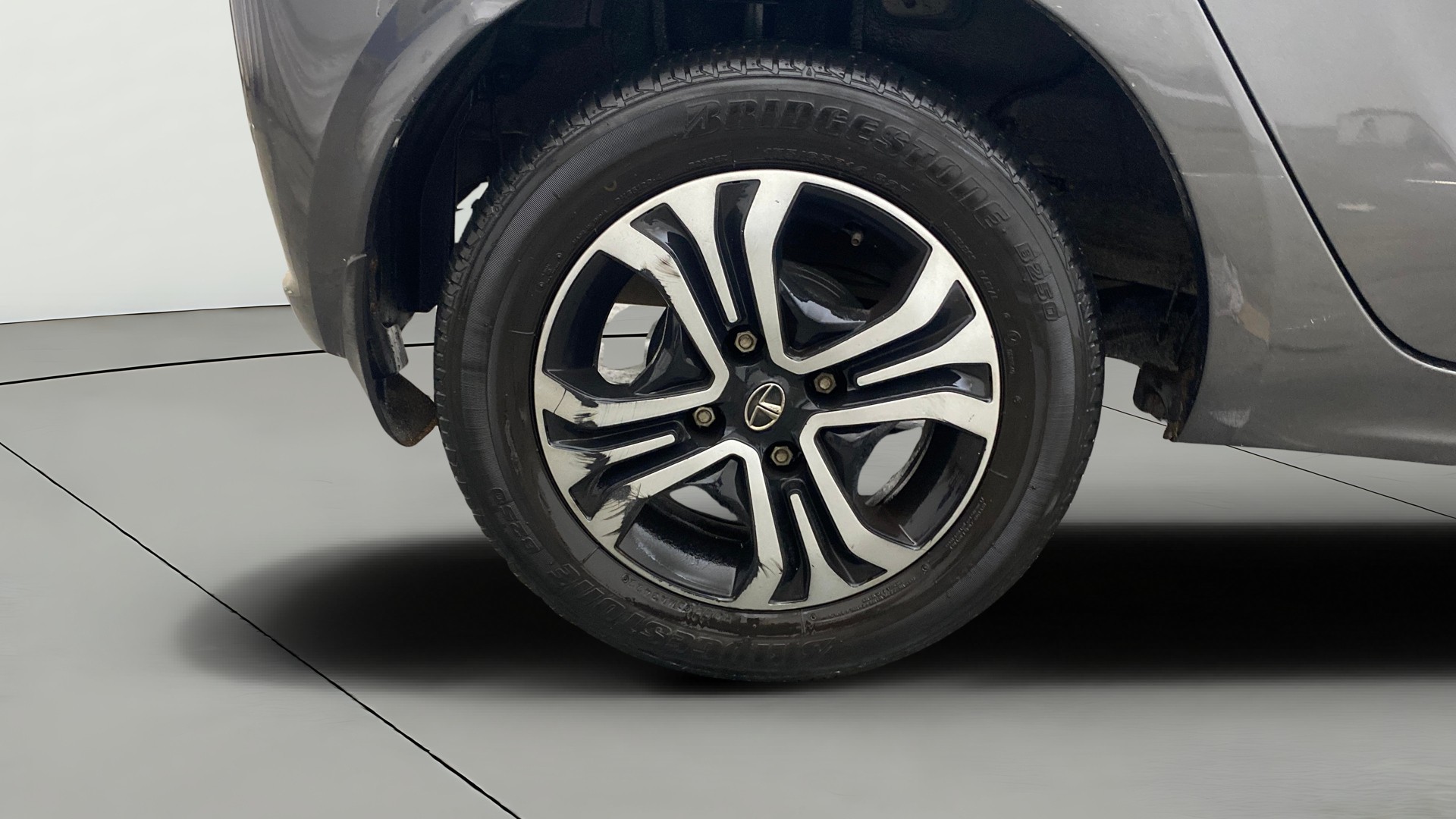 Used 2022 Tata Tiago Used 2022 Tata Tiago