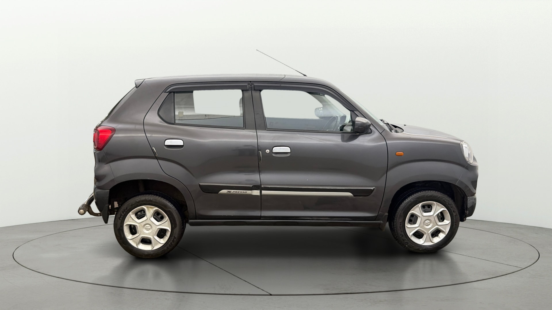 View 2023 Maruti Suzuki 1000 Base Variant Image 8 Used 2023 Maruti Suzuki 1000 Base Variant Image 8