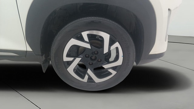 View Nissan Magnite Image 44 Used Nissan Magnite Image 44
