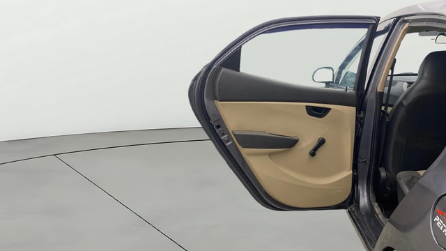 View Hyundai EON Image 22 Used Hyundai EON Image 22