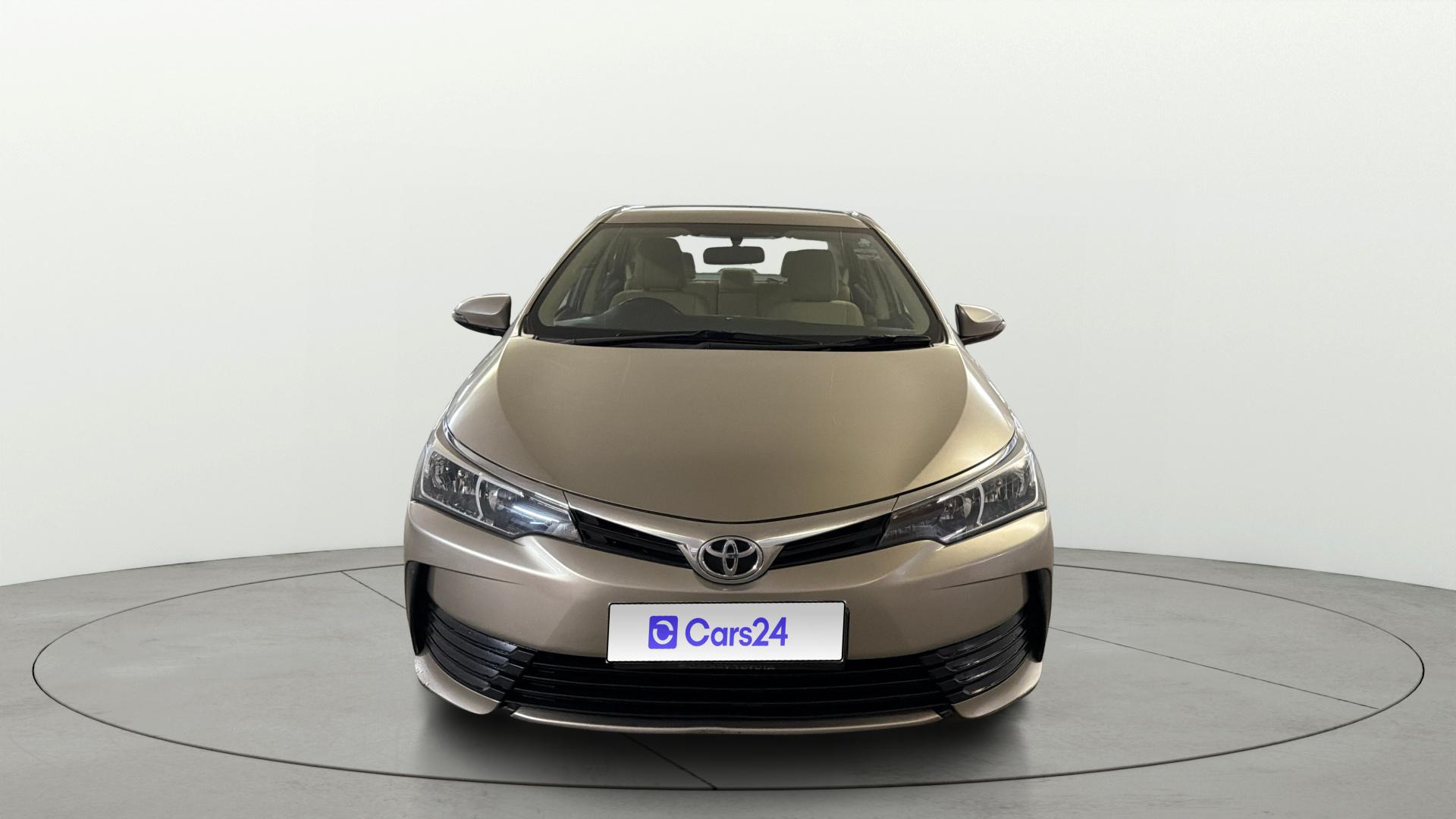 2017 टोयोटा कोरोला ऑल्टिस 1.8 G CVT 2017 टोयोटा कोरोला ऑल्टिस 1.8 G CVT