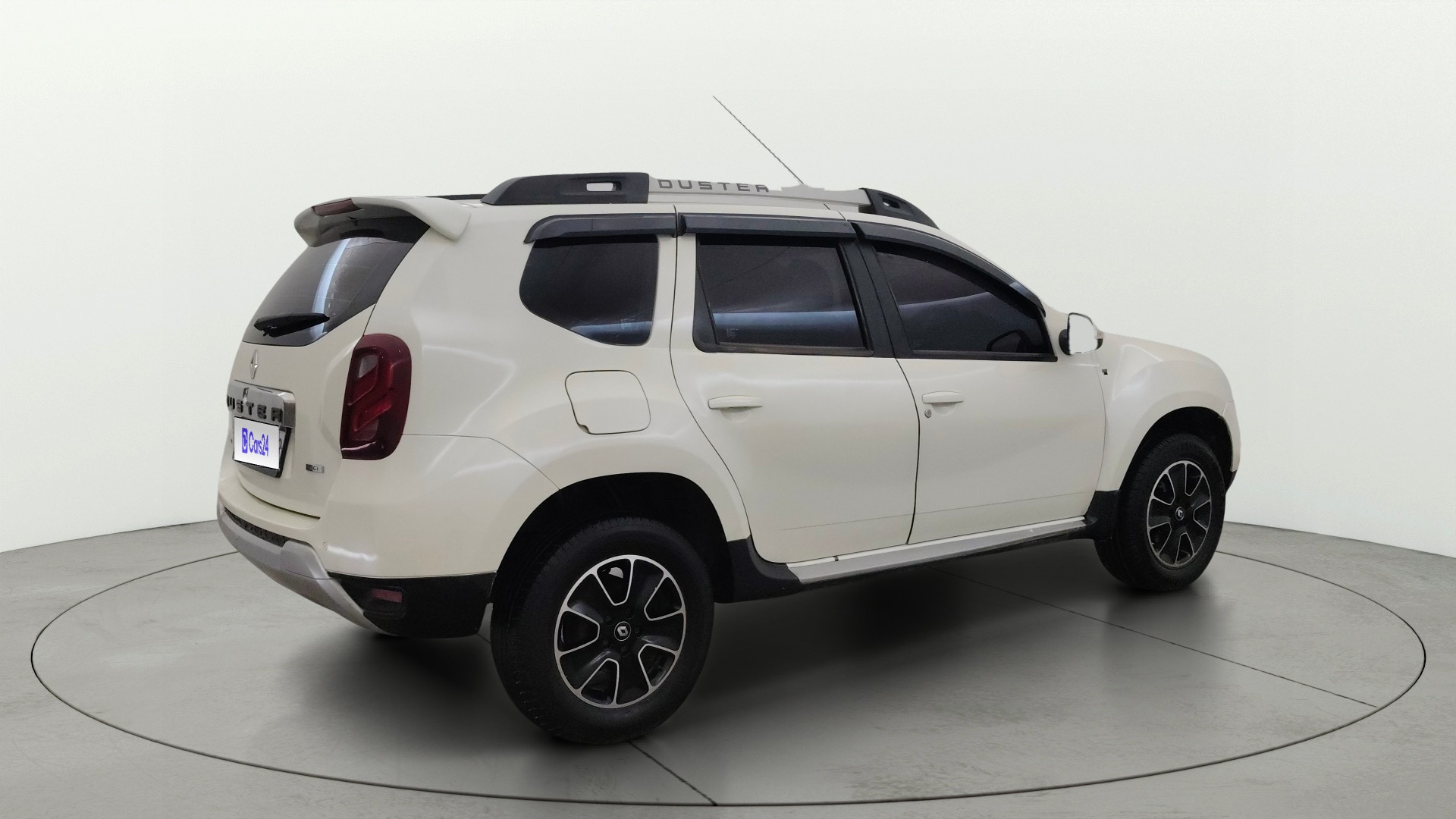 View 2019 Renault Duster Diesel 110PS RXZ AMT Image 42 Used 2019 Renault Duster Diesel 110PS RXZ AMT Image 42