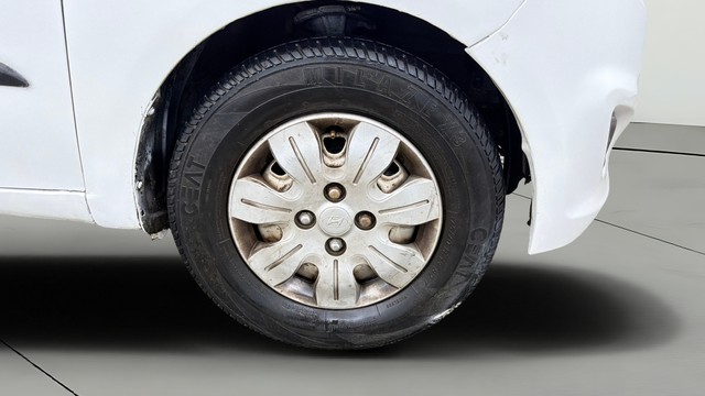 View Hyundai i10 Image 39 Used Hyundai i10 Image 39