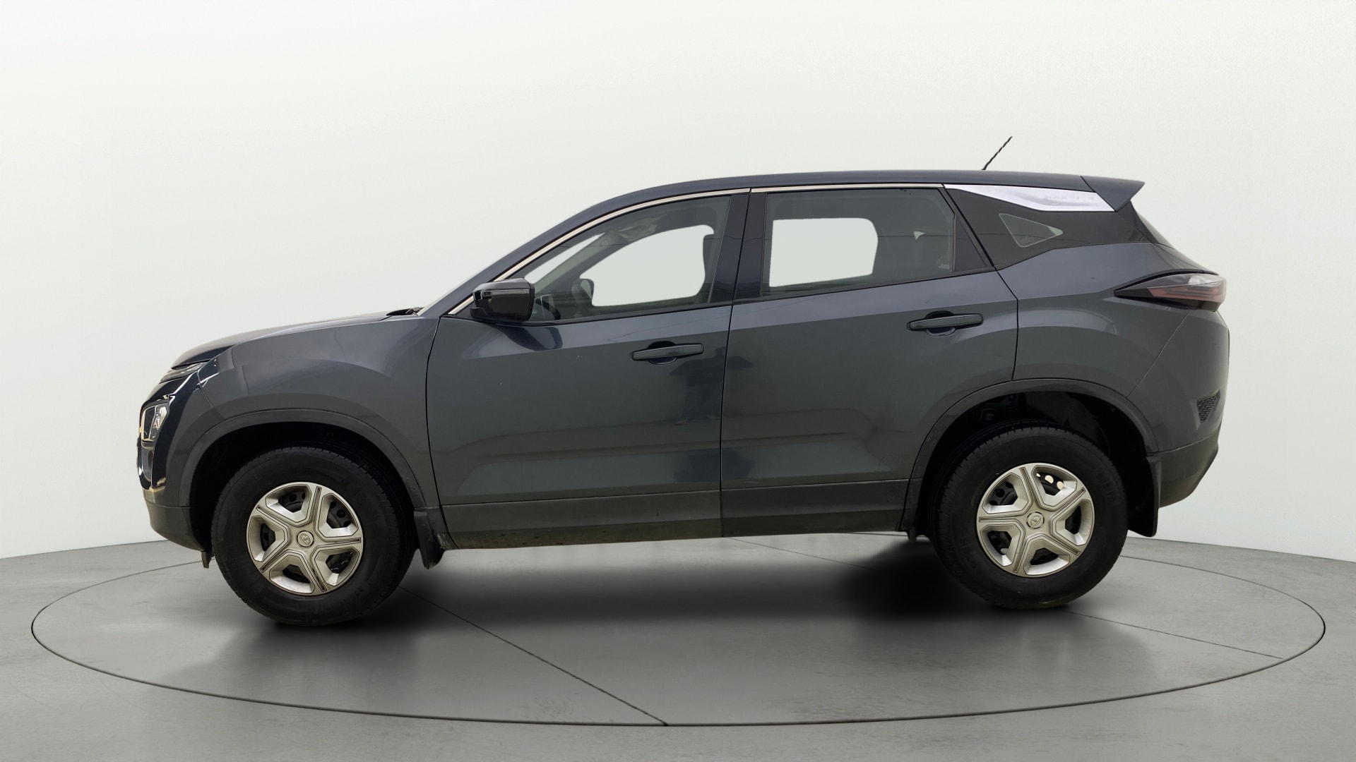 View 2021 Tata Harrier XE Image 5 Used 2021 Tata Harrier XE Image 5