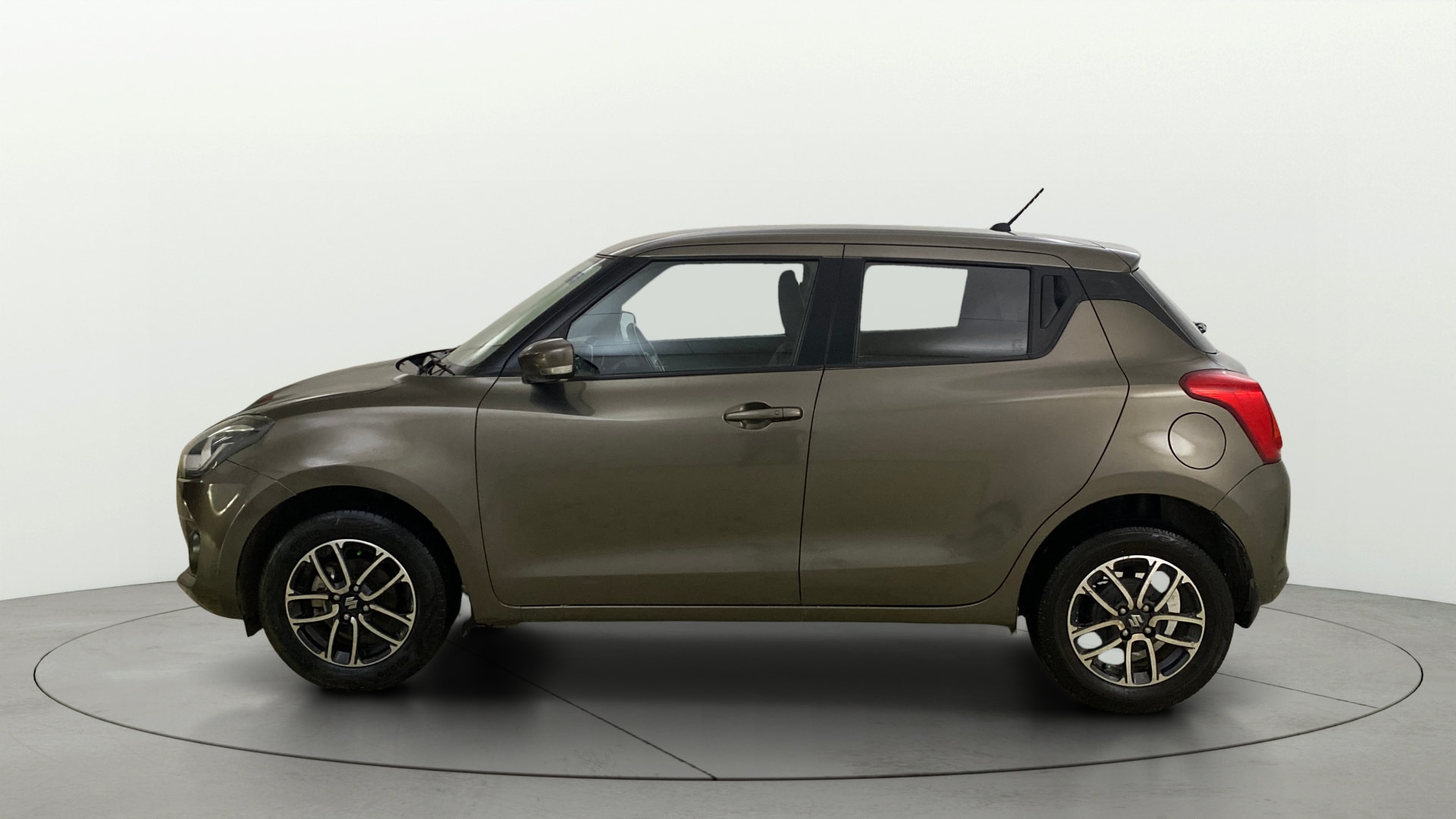 View 2021 Maruti Suzuki 1000 Base Variant Image 6 Used 2021 Maruti Suzuki 1000 Base Variant Image 6