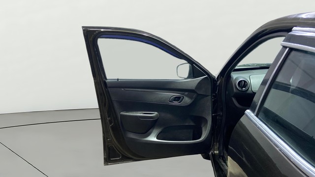 View Renault Kwid Image 36 Used Renault Kwid Image 36