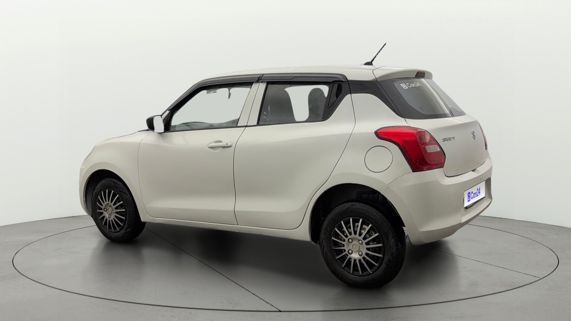 View 2018 Maruti Suzuki 1000 Base Variant Image 2 Used 2018 Maruti Suzuki 1000 Base Variant Image 2