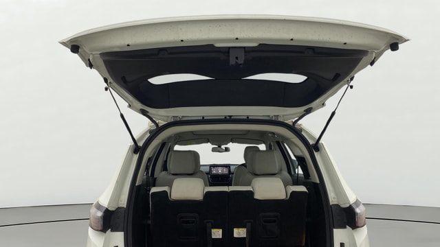 View Tata Safari Image 33 Used Tata Safari Image 33