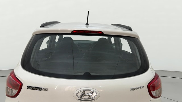 View Hyundai Grand i10 Image 4 Used Hyundai Grand i10 Image 4