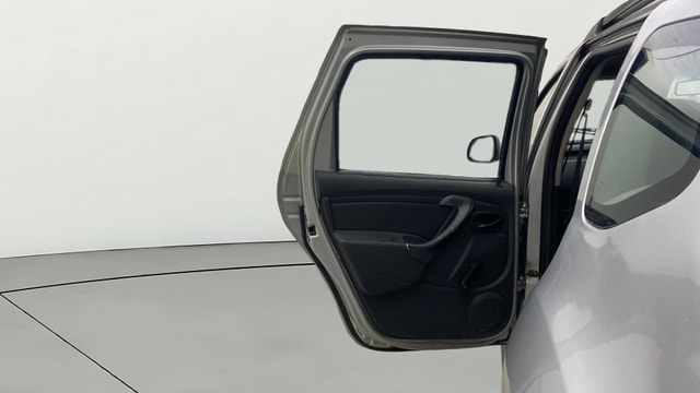 View Renault Duster Image 22 Used Renault Duster Image 22