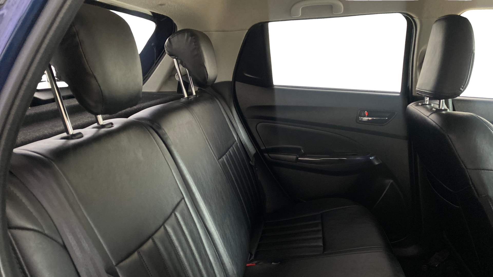 View 2018 Maruti Suzuki 1000 Base Variant Image 29 Used 2018 Maruti Suzuki 1000 Base Variant Image 29