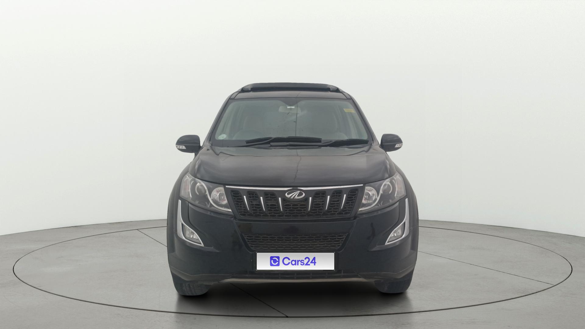 2016 महिंद्रा एक्सयूवी500 W10 FWD 2016 महिंद्रा एक्सयूवी500 W10 FWD