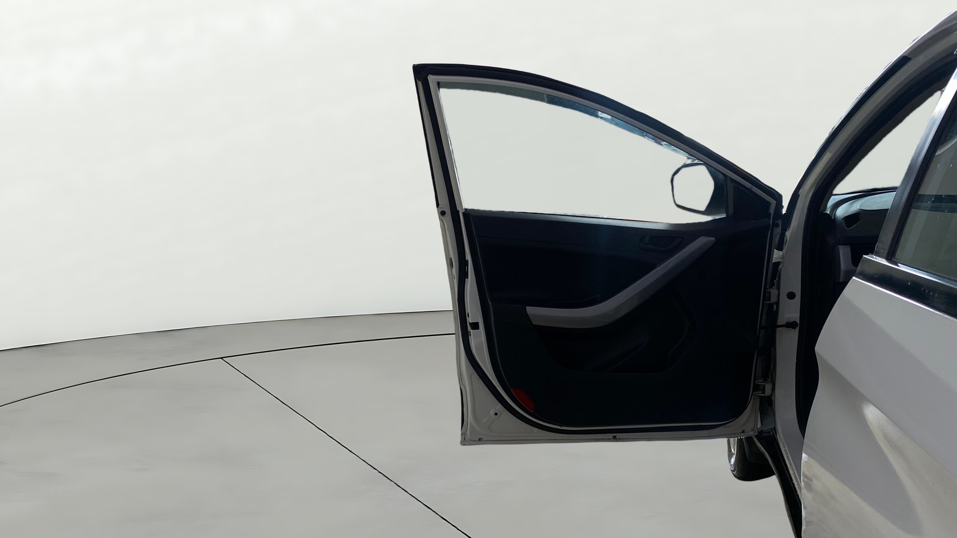 View 2022 Tata Nexon Revotron XE Image 32 Used 2022 Tata Nexon Revotron XE Image 32