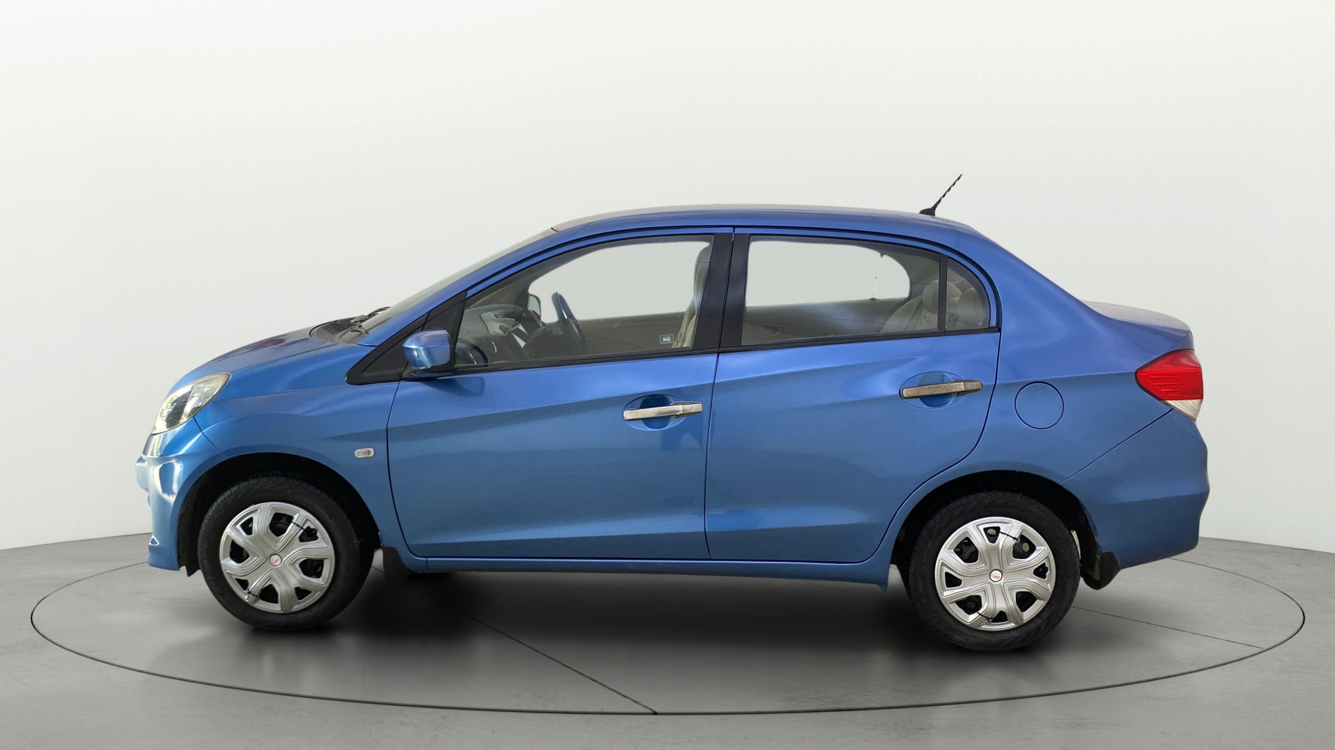 View 2014 Honda Amaze E MT Petrol BS IV Image 5 Used 2014 Honda Amaze E MT Petrol BS IV Image 5