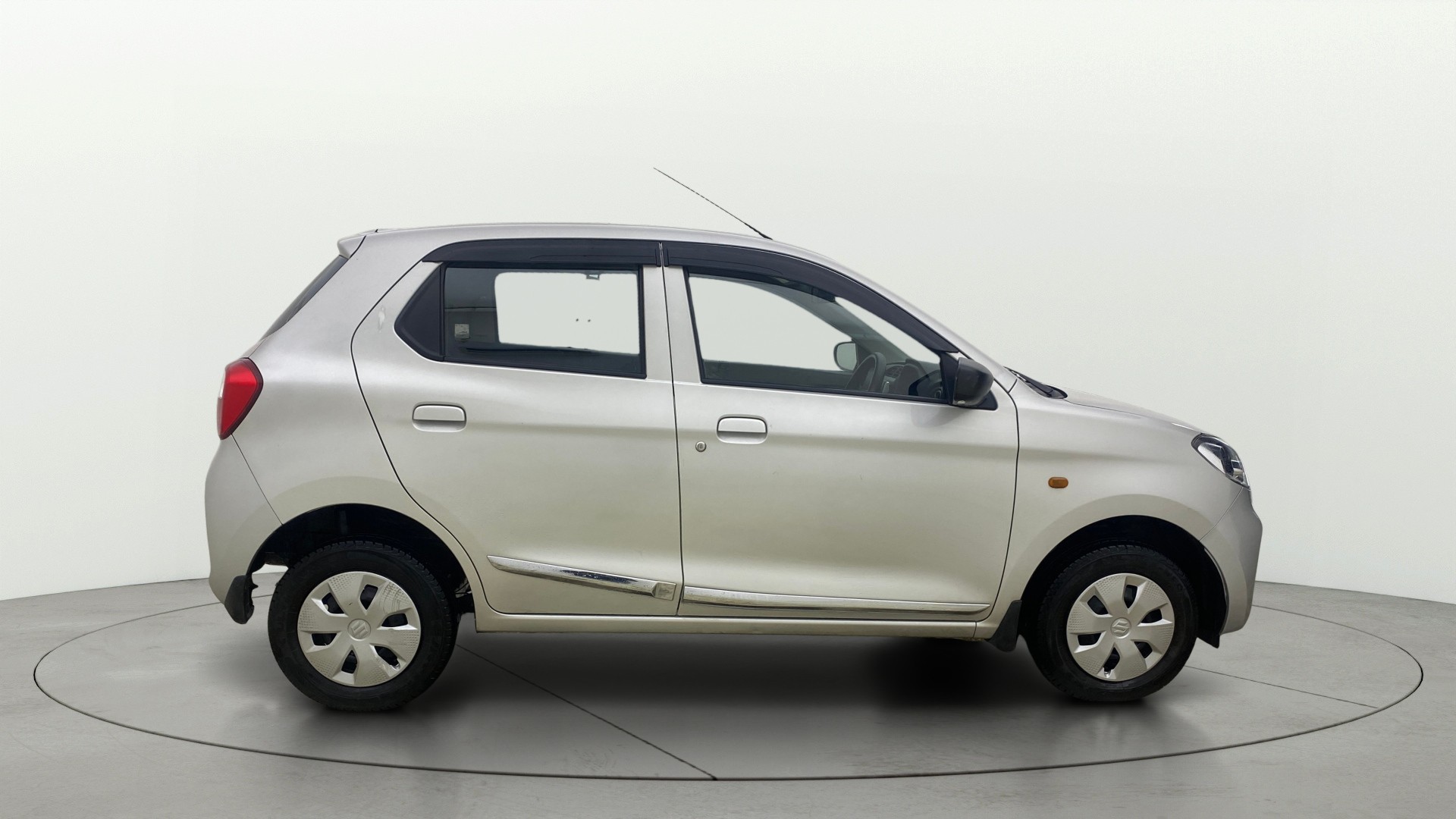 View 2024 Maruti Suzuki Alto K10 LX Image 8 Used 2024 Maruti Suzuki Alto K10 LX Image 8