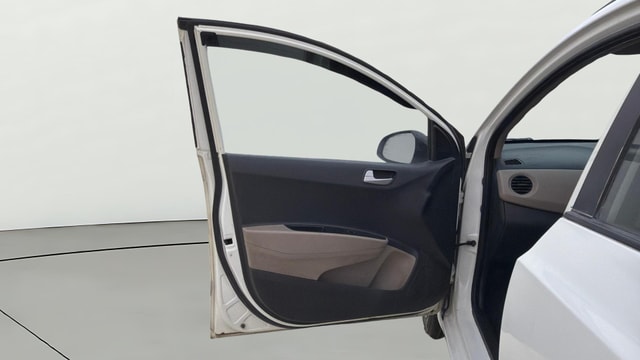 View Hyundai Grand i10 Image 31 Used Hyundai Grand i10 Image 31