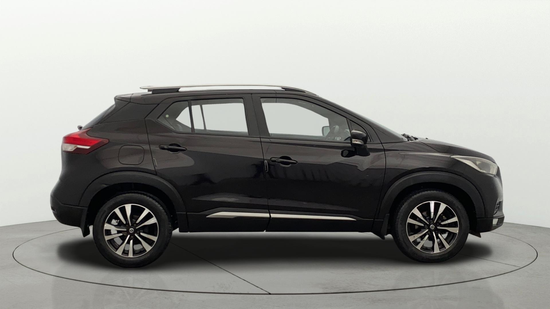View 2021 Nissan Kicks 1.3 Turbo XV CVT Image 8 Used 2021 Nissan Kicks 1.3 Turbo XV CVT Image 8