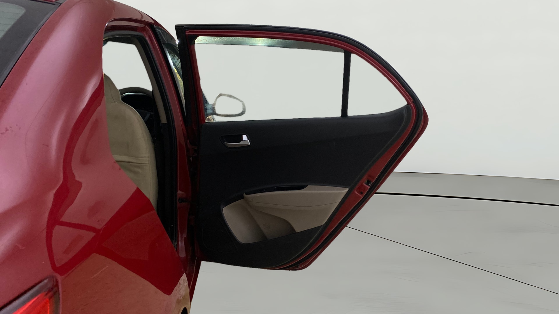 View 2015 Hyundai Xcent SX Petrol Image 5 Used 2015 Hyundai Xcent SX Petrol Image 5