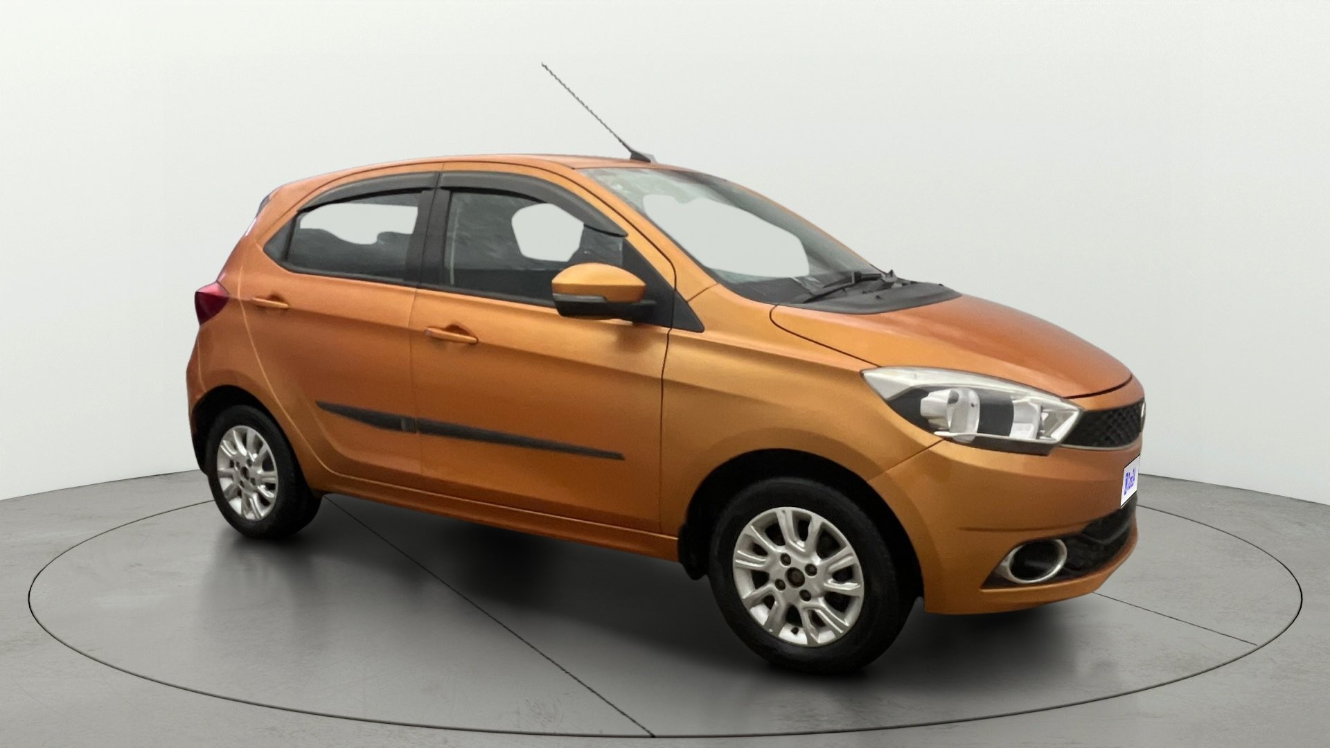 View 2018 Tata Tiago Revotorq XB Image 35 Used 2018 Tata Tiago Revotorq XB Image 35
