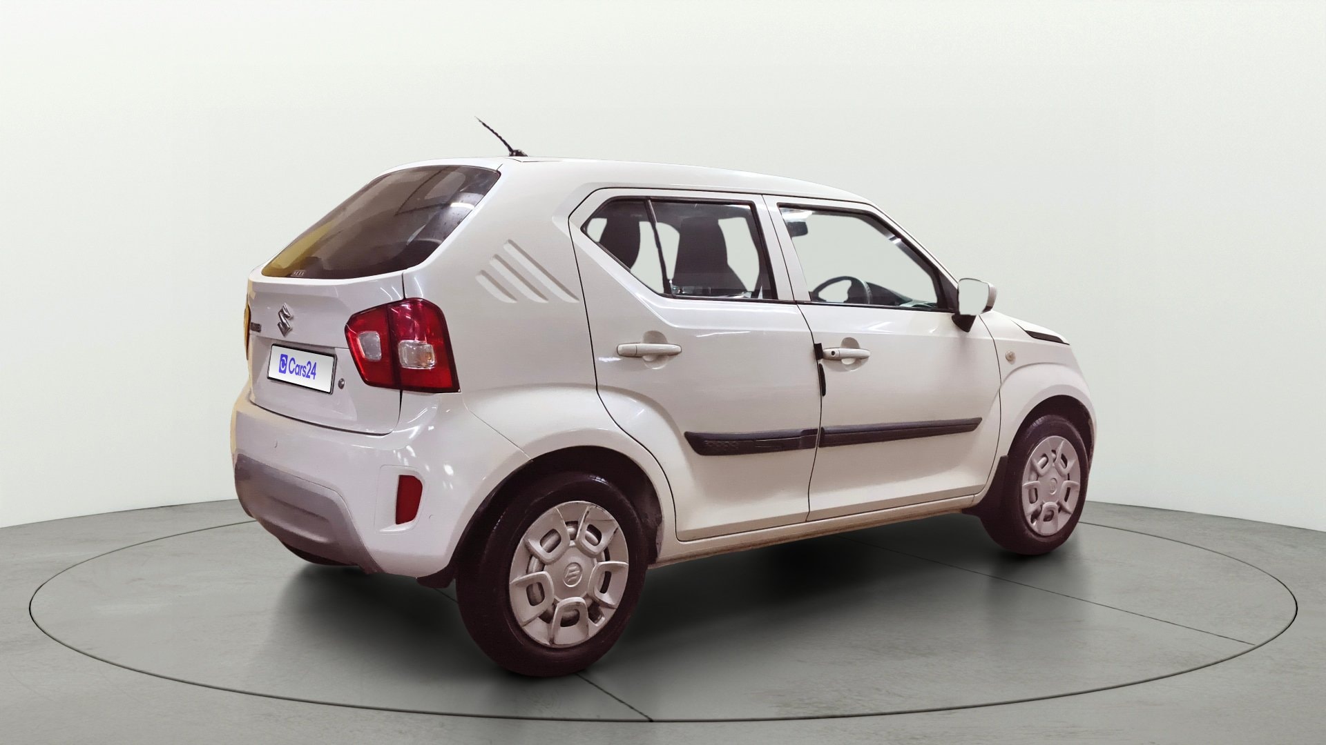 View 2022 Maruti Suzuki 1000 Base Variant Image 41 Used 2022 Maruti Suzuki 1000 Base Variant Image 41