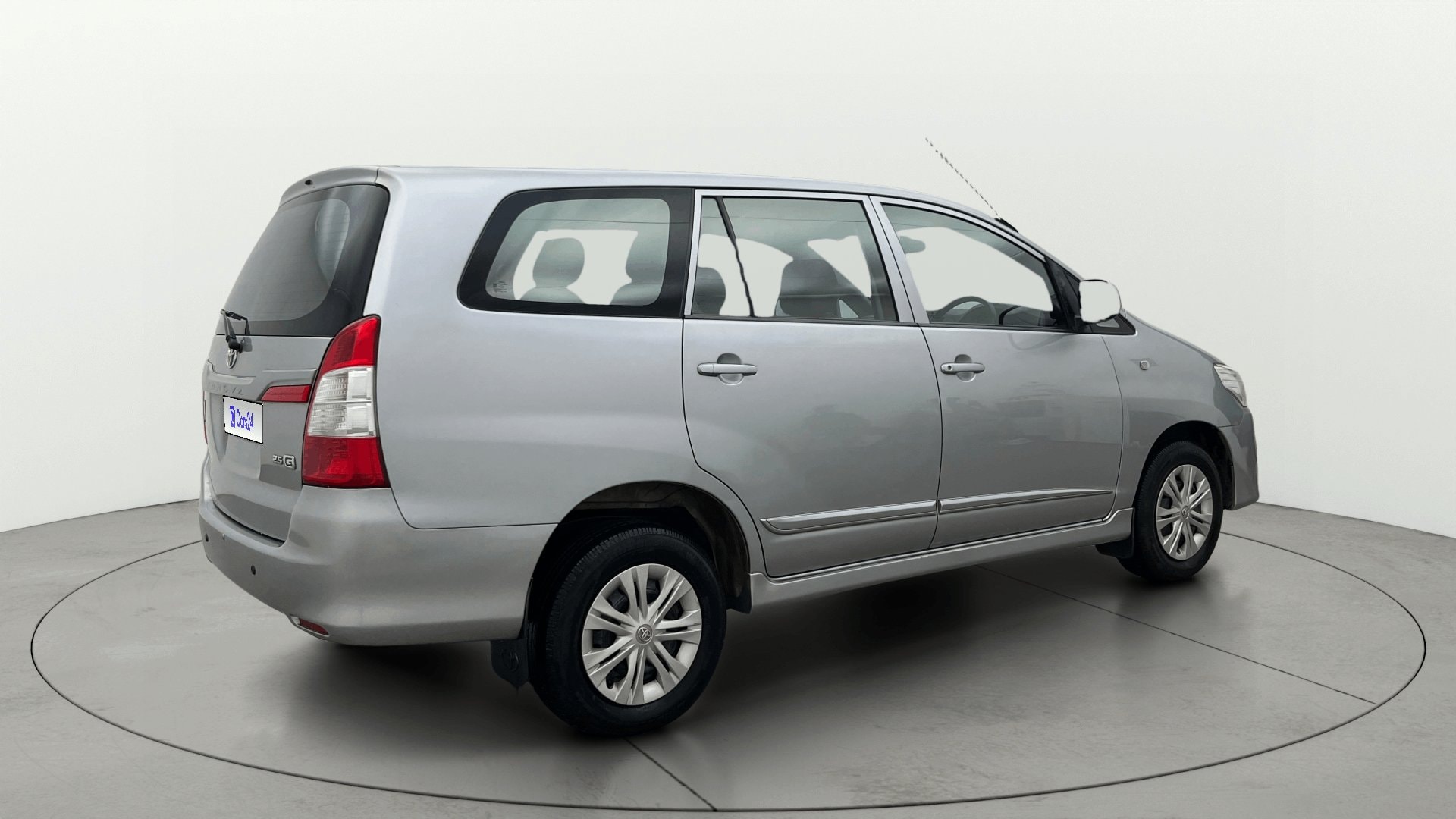 View 2015 Toyota Innova 2.5 GX 7 Seater Diesel Image 44 Used 2015 Toyota Innova 2.5 GX 7 Seater Diesel Image 44