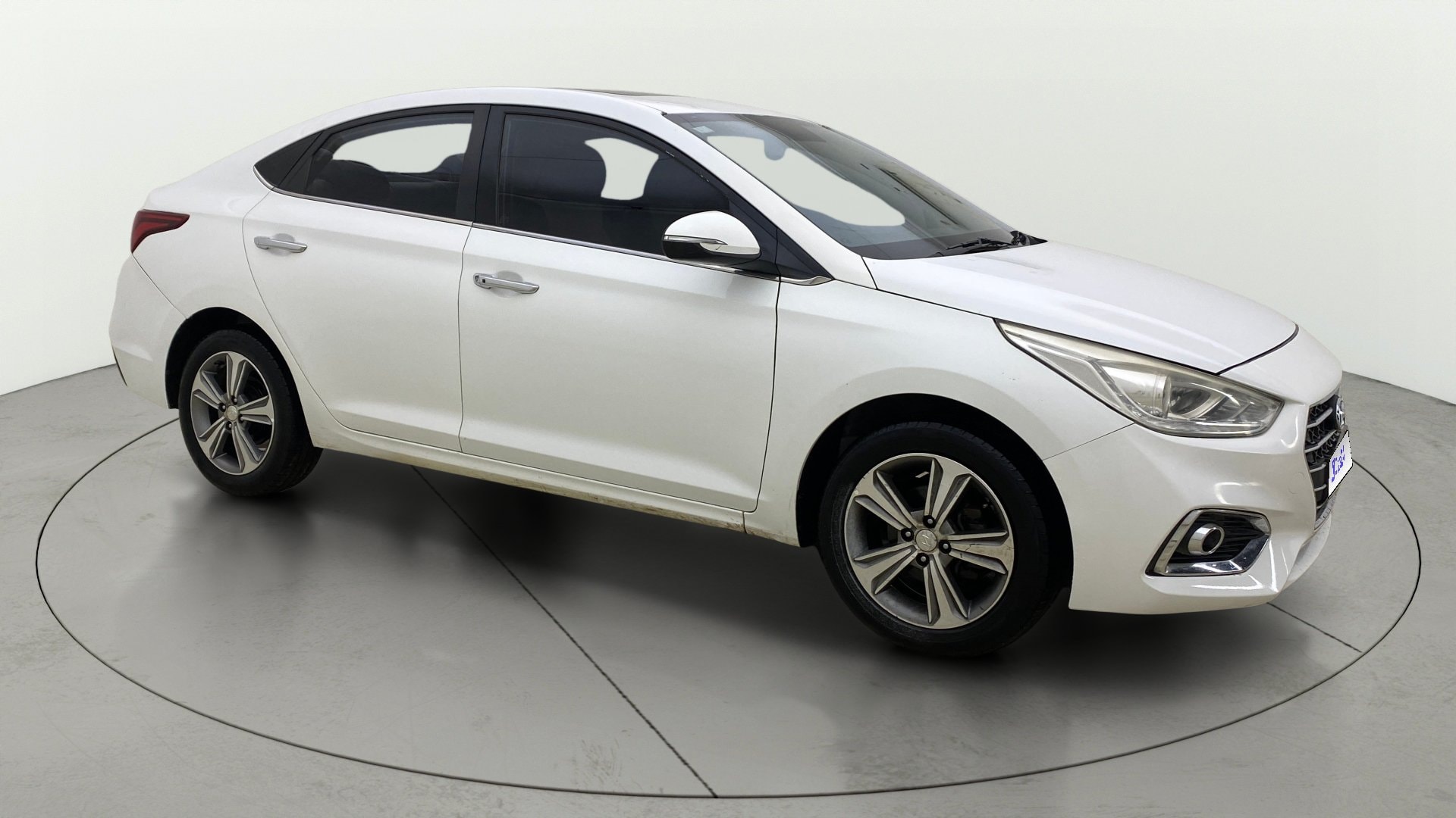 View 2018 Hyundai Verna 1.4 VTVT E Image 23 Used 2018 Hyundai Verna 1.4 VTVT E Image 23