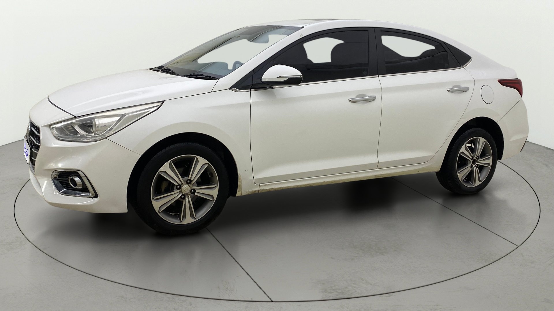 View 2018 Hyundai Verna 1.4 VTVT E Image 22 Used 2018 Hyundai Verna 1.4 VTVT E Image 22