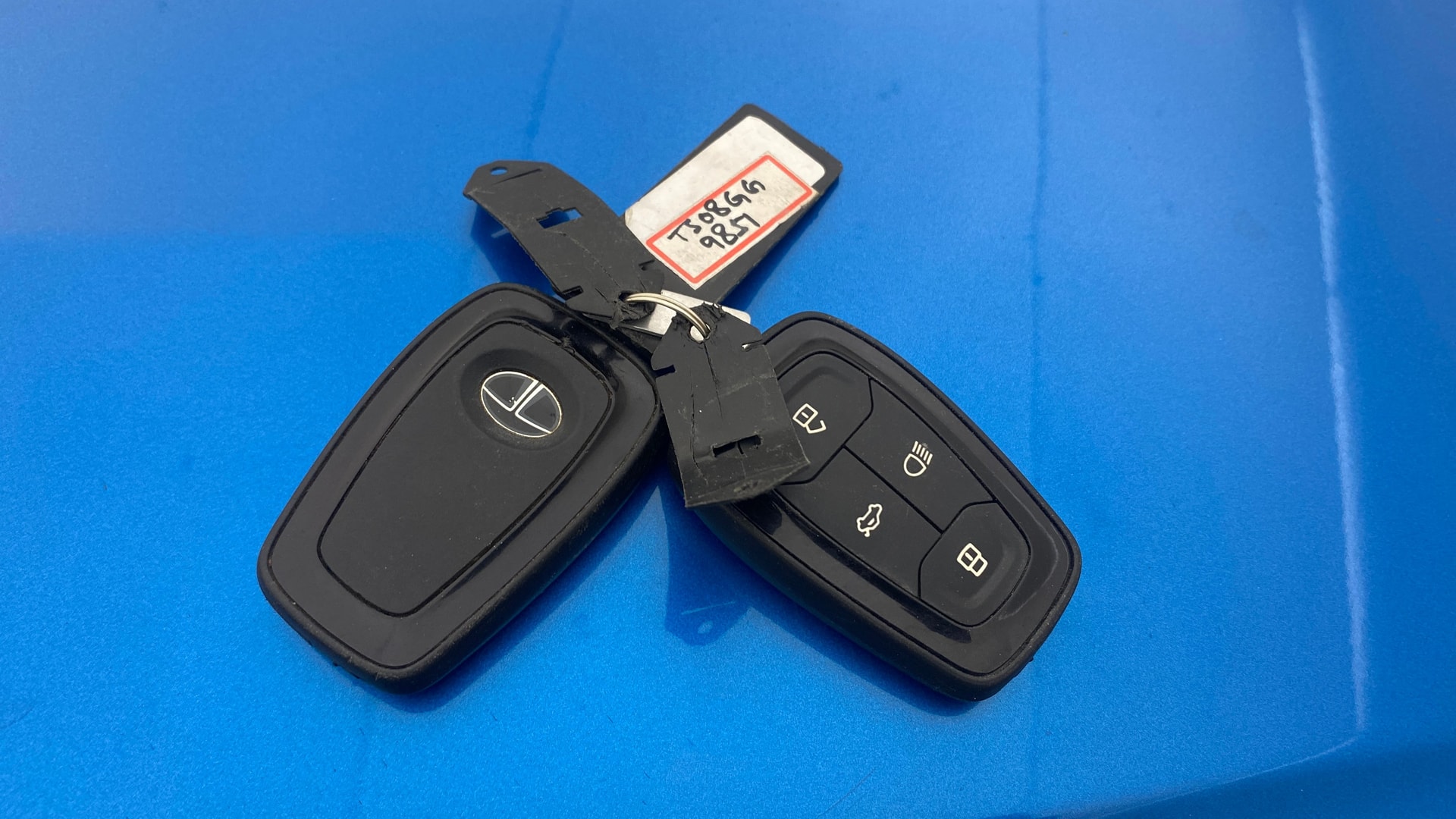 View 2019 Tata Nexon Revotron XE Image 18 Used 2019 Tata Nexon Revotron XE Image 18