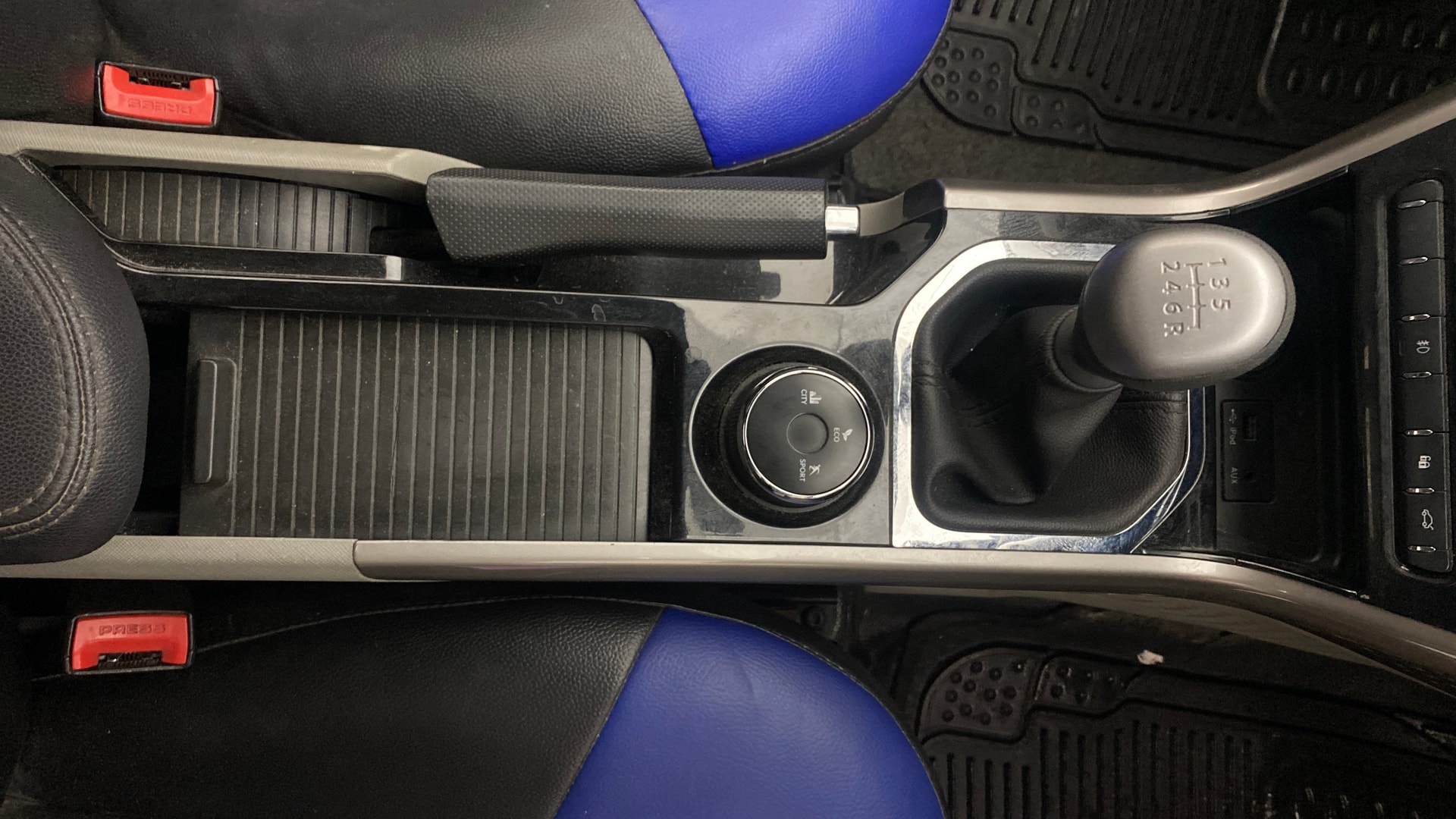 View 2019 Tata Nexon Revotron XE Image 41 Used 2019 Tata Nexon Revotron XE Image 41