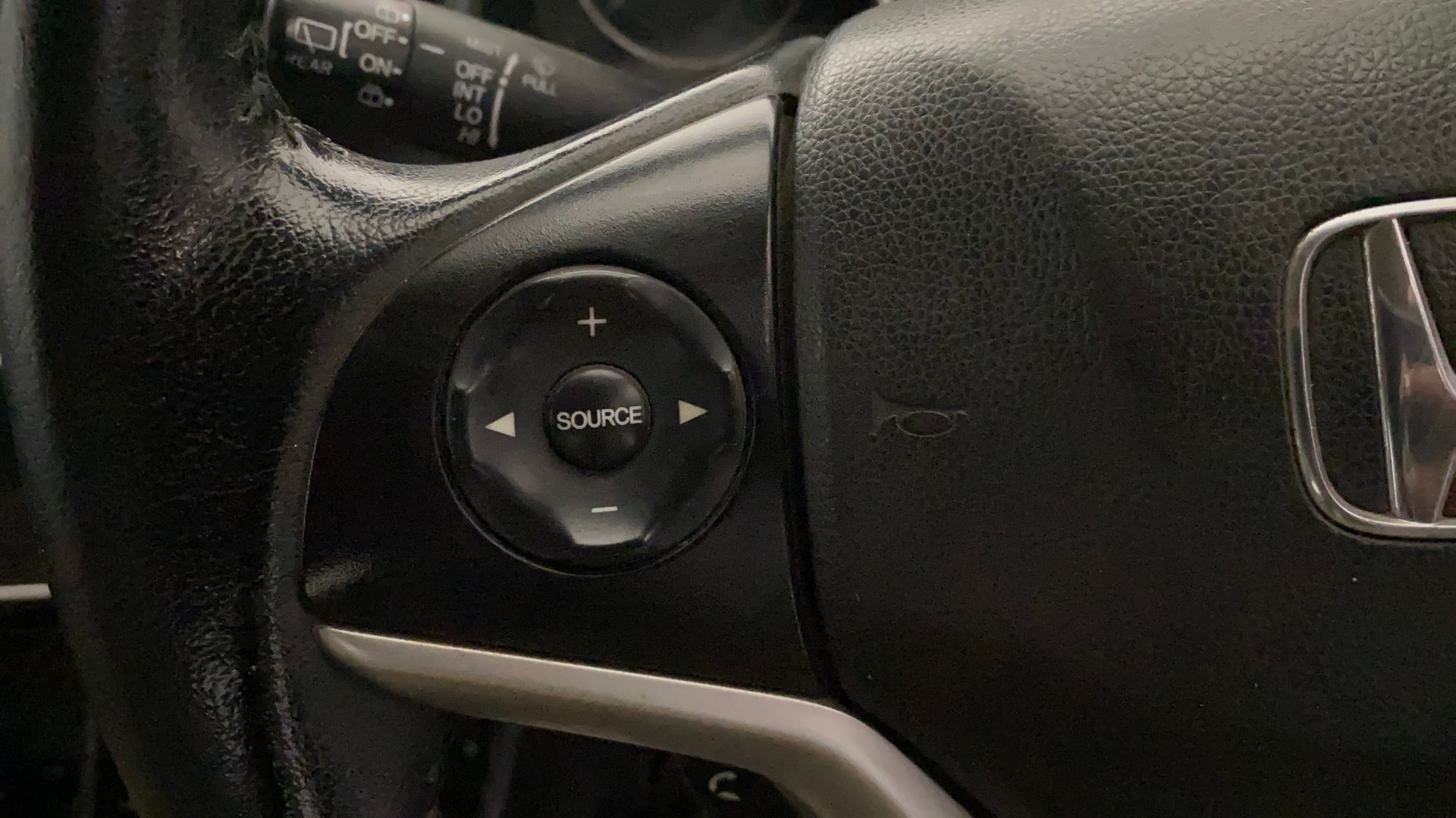 View 2015 Honda Jazz E MT Diesel Image 3 Used 2015 Honda Jazz E MT Diesel Image 3