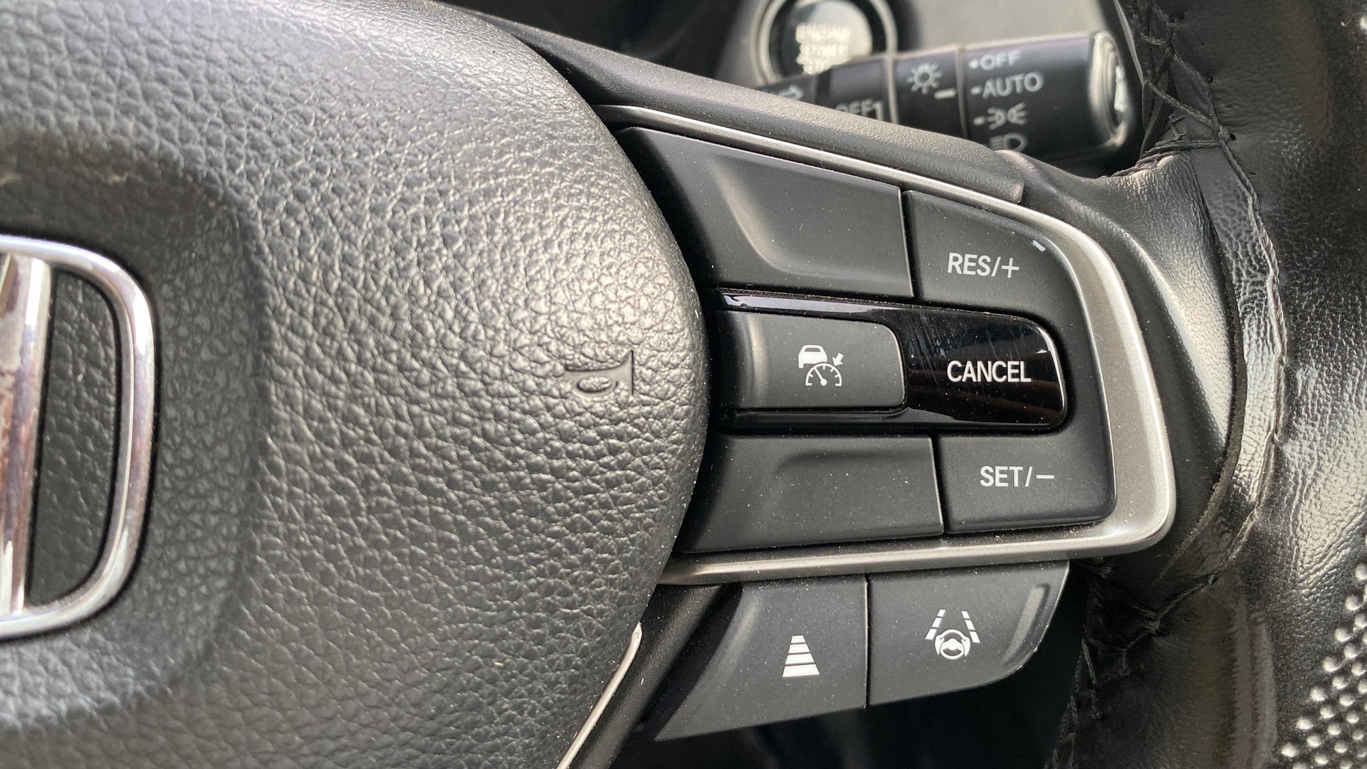View 2023 Honda City ZX CVT Image 3 Used 2023 Honda City ZX CVT Image 3