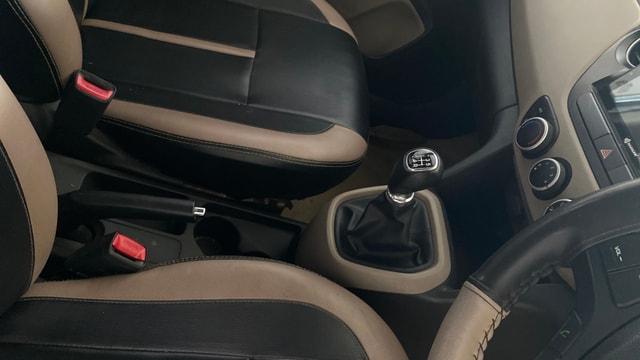 View Hyundai Grand i10 Image 41 Used Hyundai Grand i10 Image 41