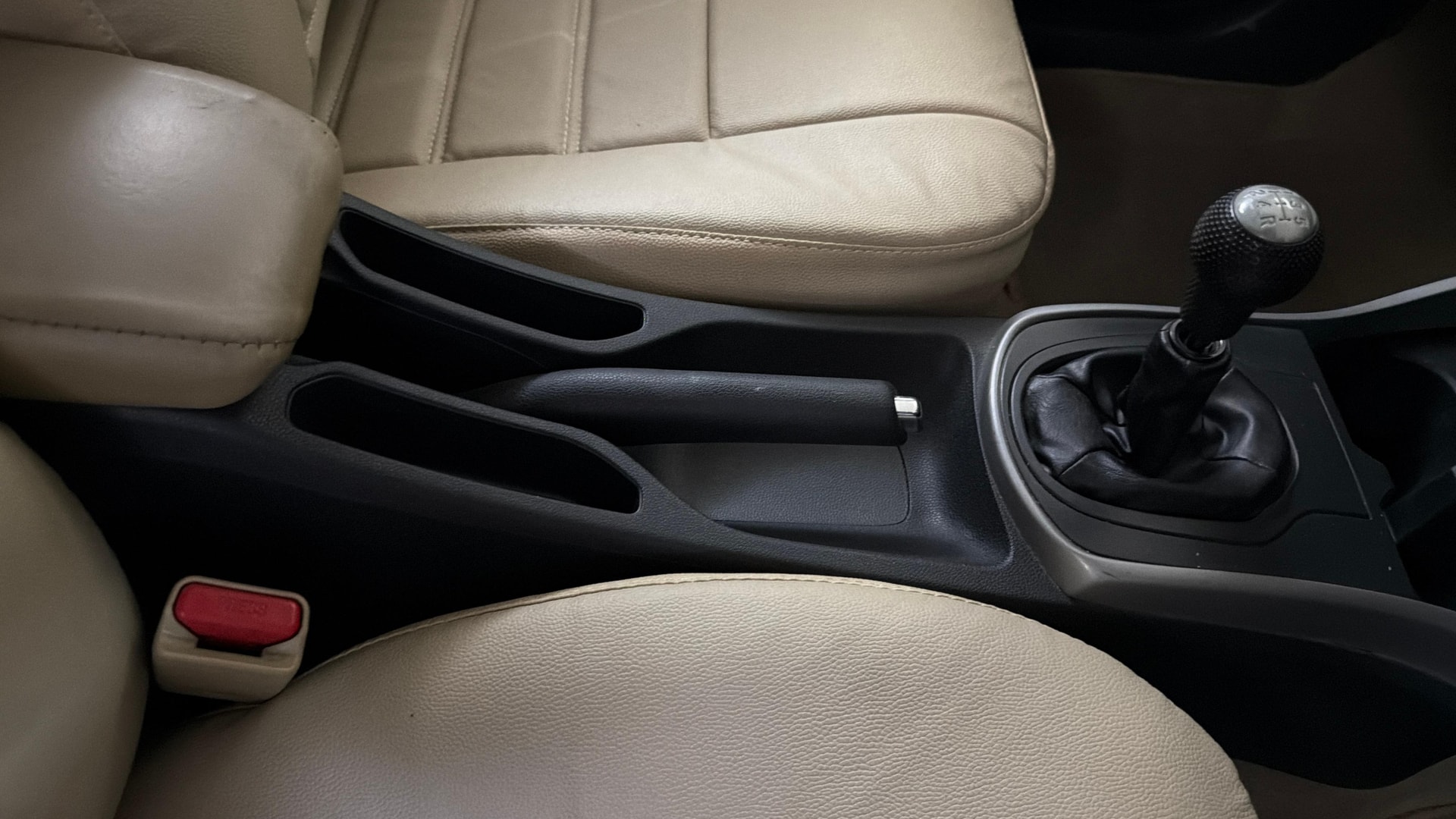 View 2023 Honda City ZX MT Diesel Anniversary Edition Image 40 Used 2023 Honda City ZX MT Diesel Anniversary Edition Image 40