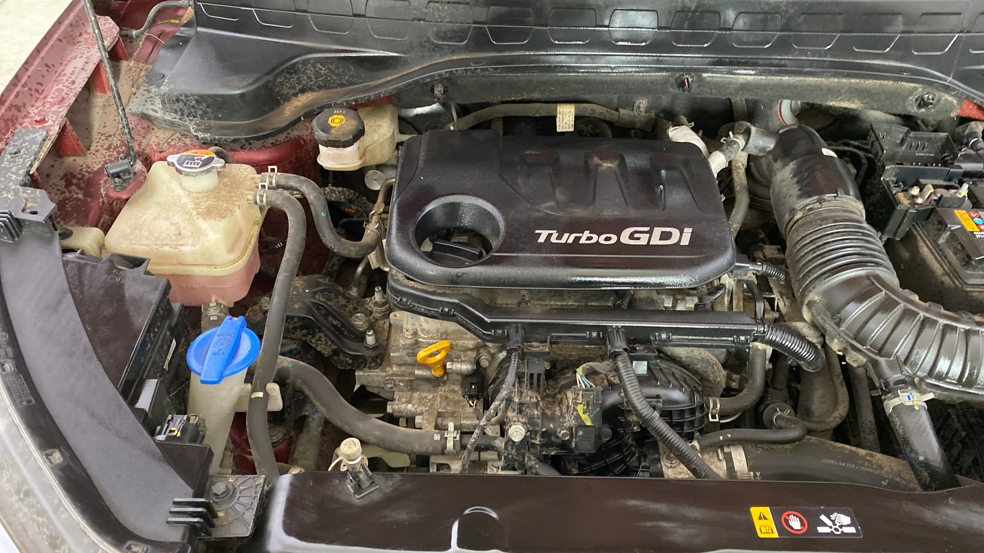 View 2023 Kia Sonet HTX iMT Petrol Image 3 Used 2023 Kia Sonet HTX iMT Petrol Image 3