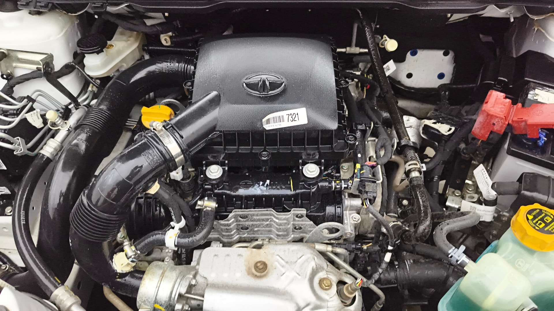 View 2024 Tata Nexon Revotron XE Image 44 Used 2024 Tata Nexon Revotron XE Image 44