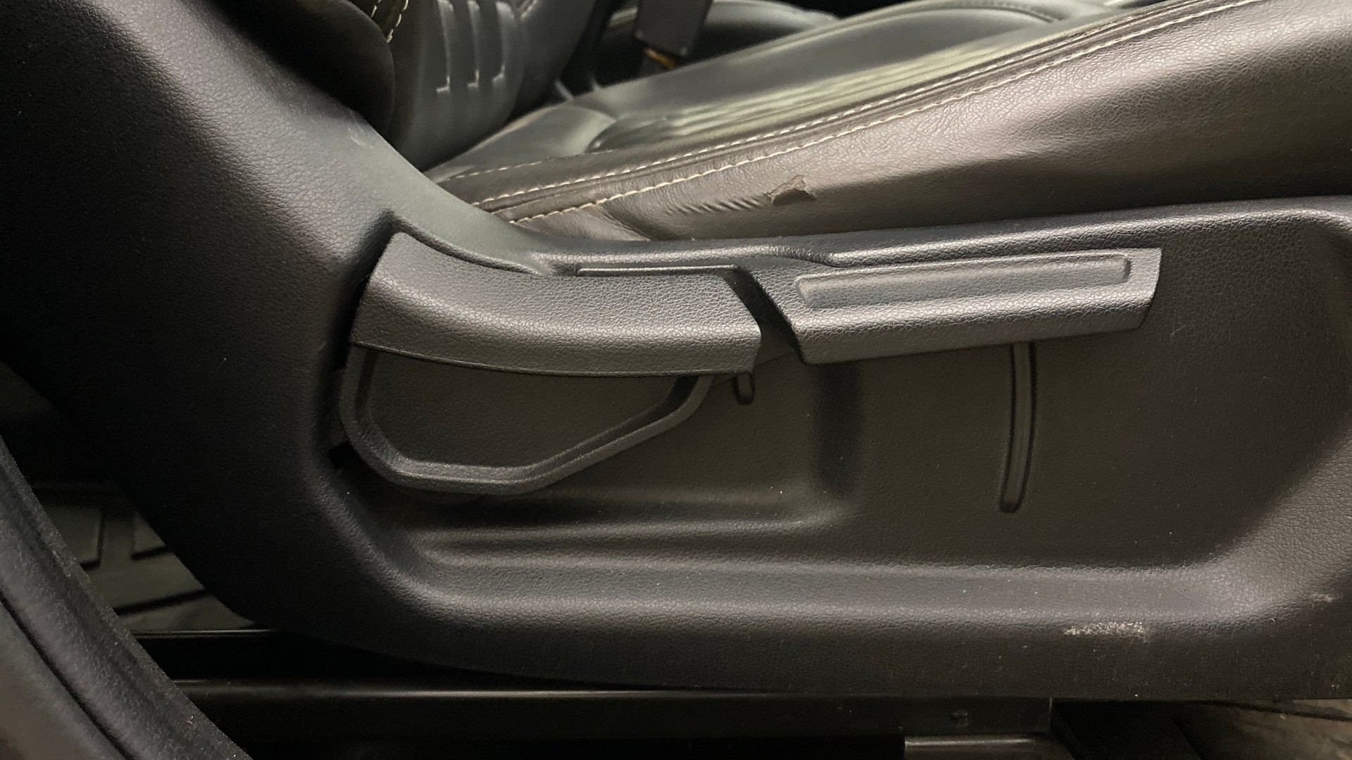 View 2022 Hyundai Venue SX 1.5 Diesel Image 19 Used 2022 Hyundai Venue SX 1.5 Diesel Image 19