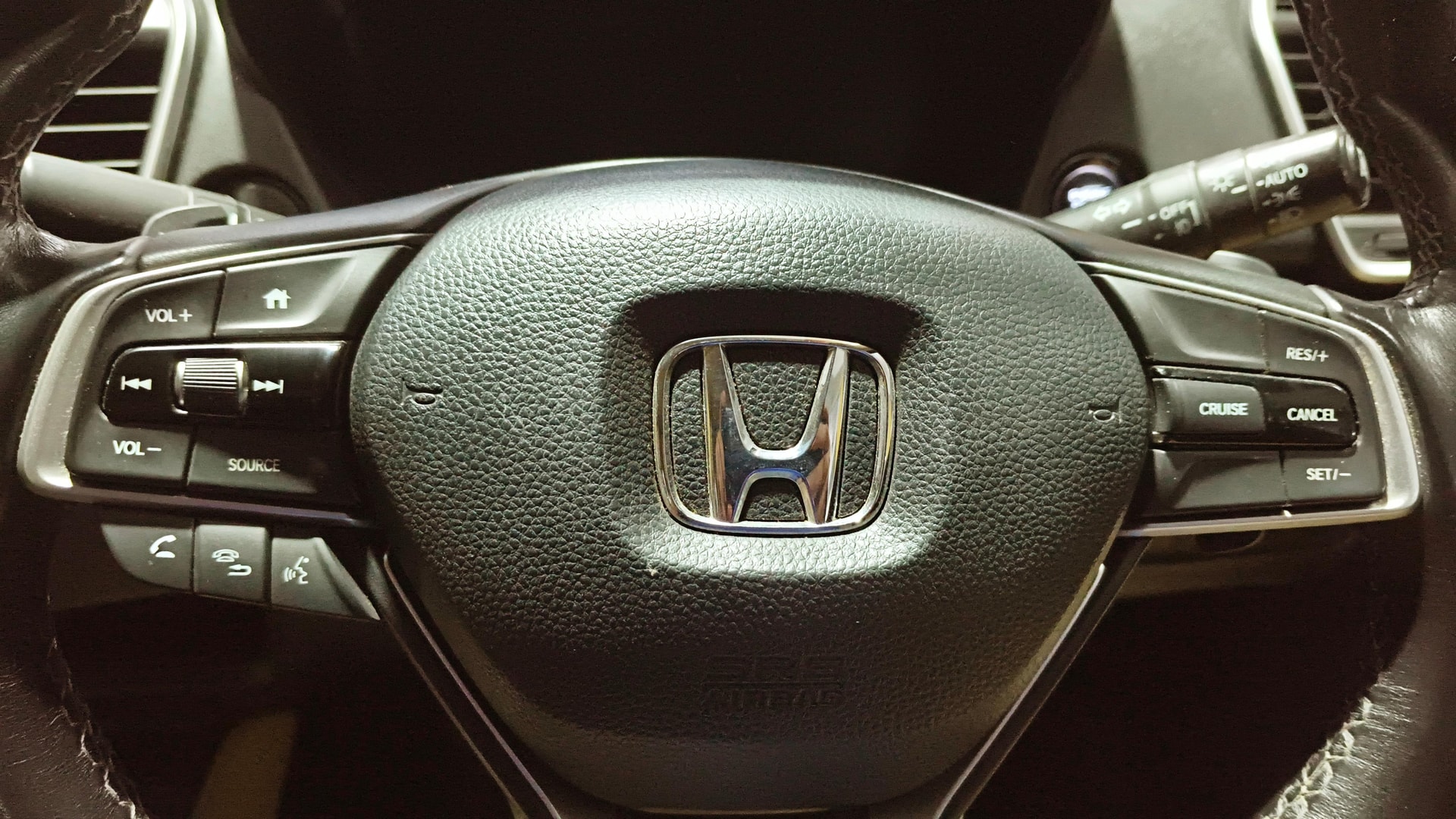 View 2022 Honda City ZX CVT Image 3 Used 2022 Honda City ZX CVT Image 3